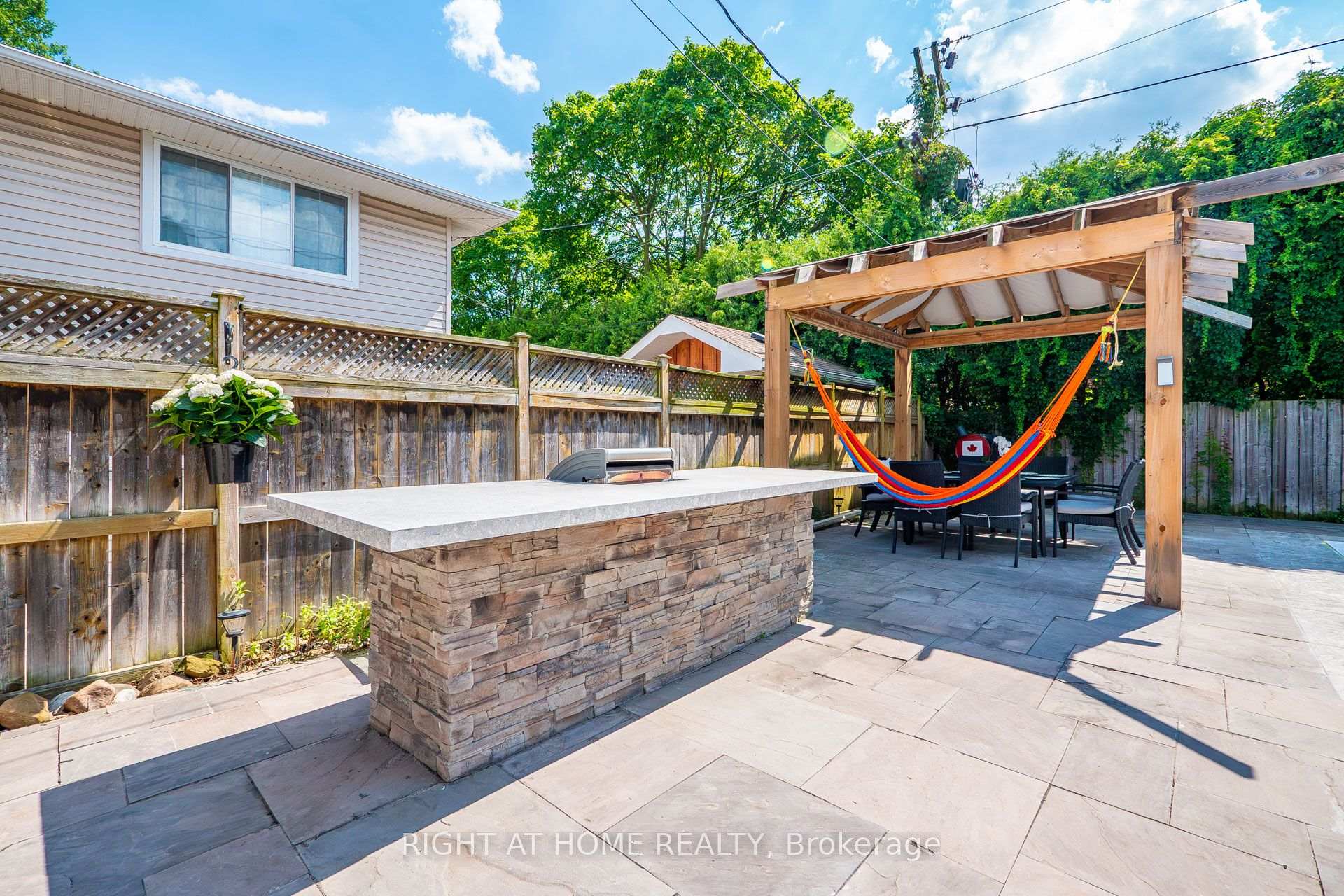Photo 49 of 534 Rosedale Crescent, Burlington, Roseland — HOMEH