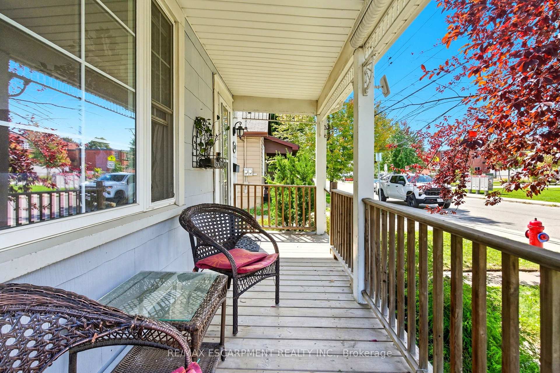 Photo 5 of 157 East 5th Street, Hamilton, Centremount — HOMEH