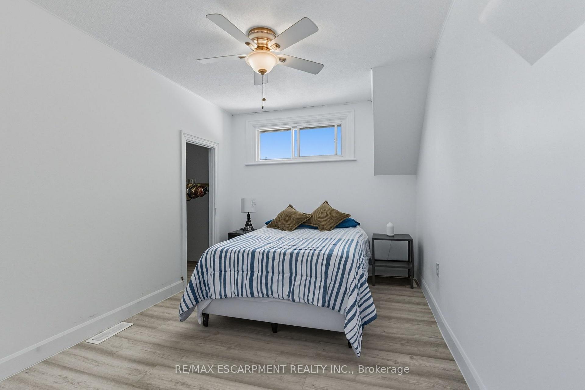 Photo 37 of 157 East 5th Street, Hamilton, Centremount — HOMEH