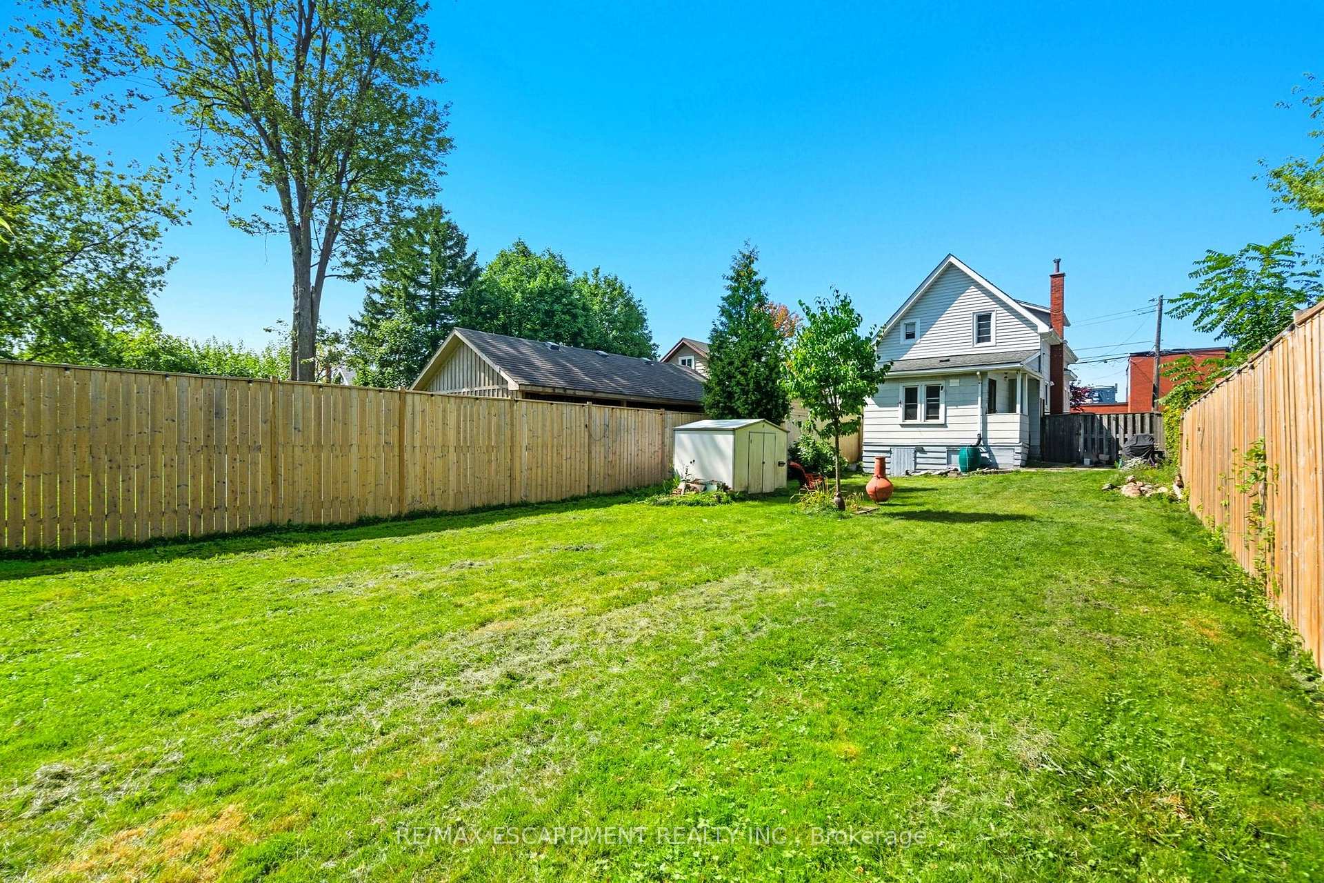 Photo 45 of 157 East 5th Street, Hamilton, Centremount — HOMEH