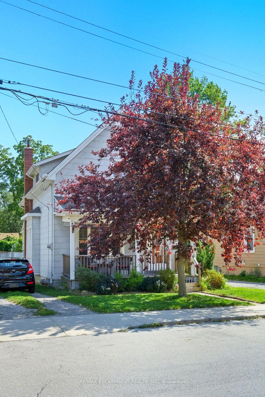 Photo 50 of 157 East 5th Street, Hamilton, Centremount — HOMEH
