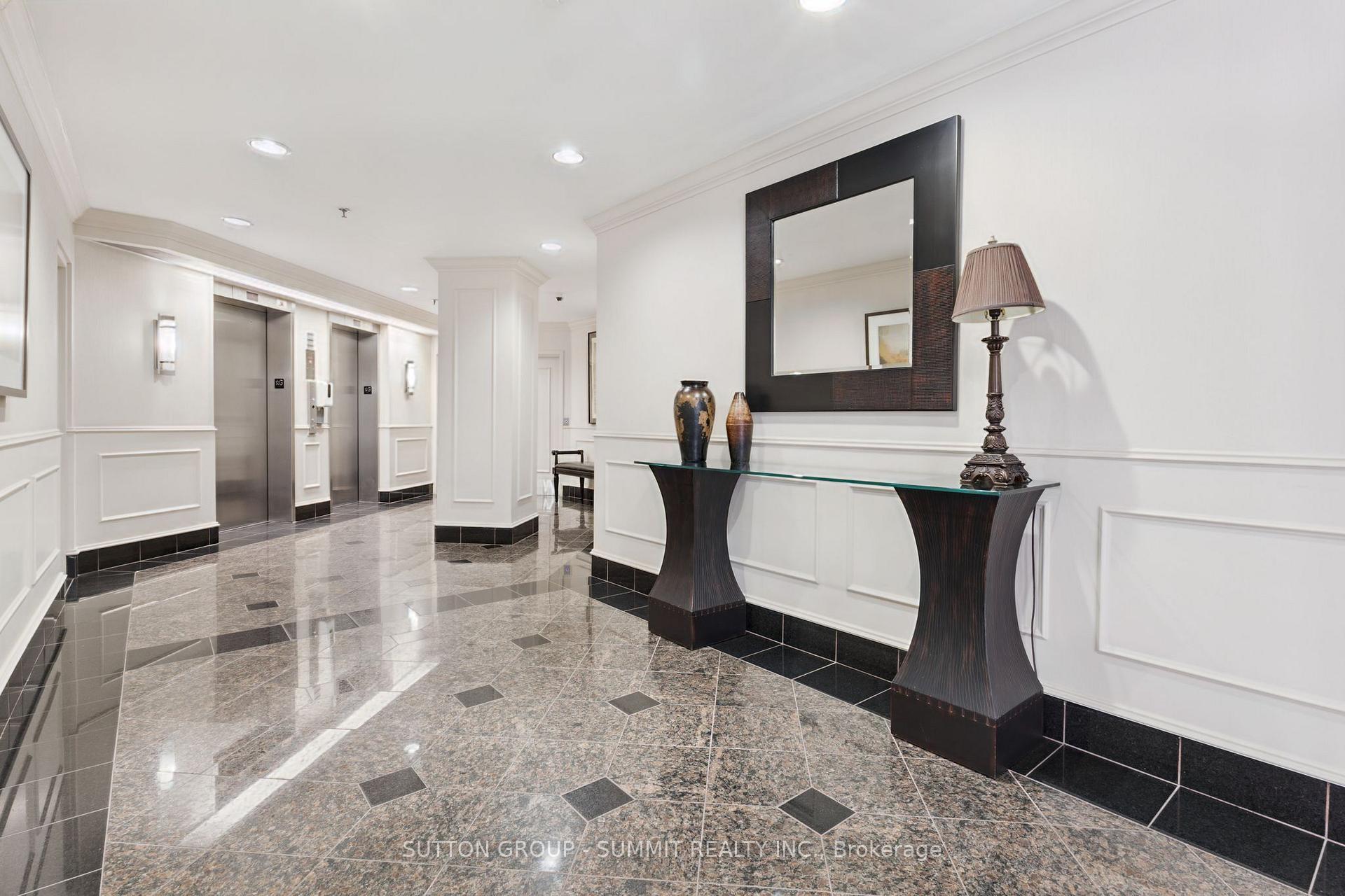 Photo 6 of Unit 602, 415 Locust Street, Burlington, Brant — HOMEH