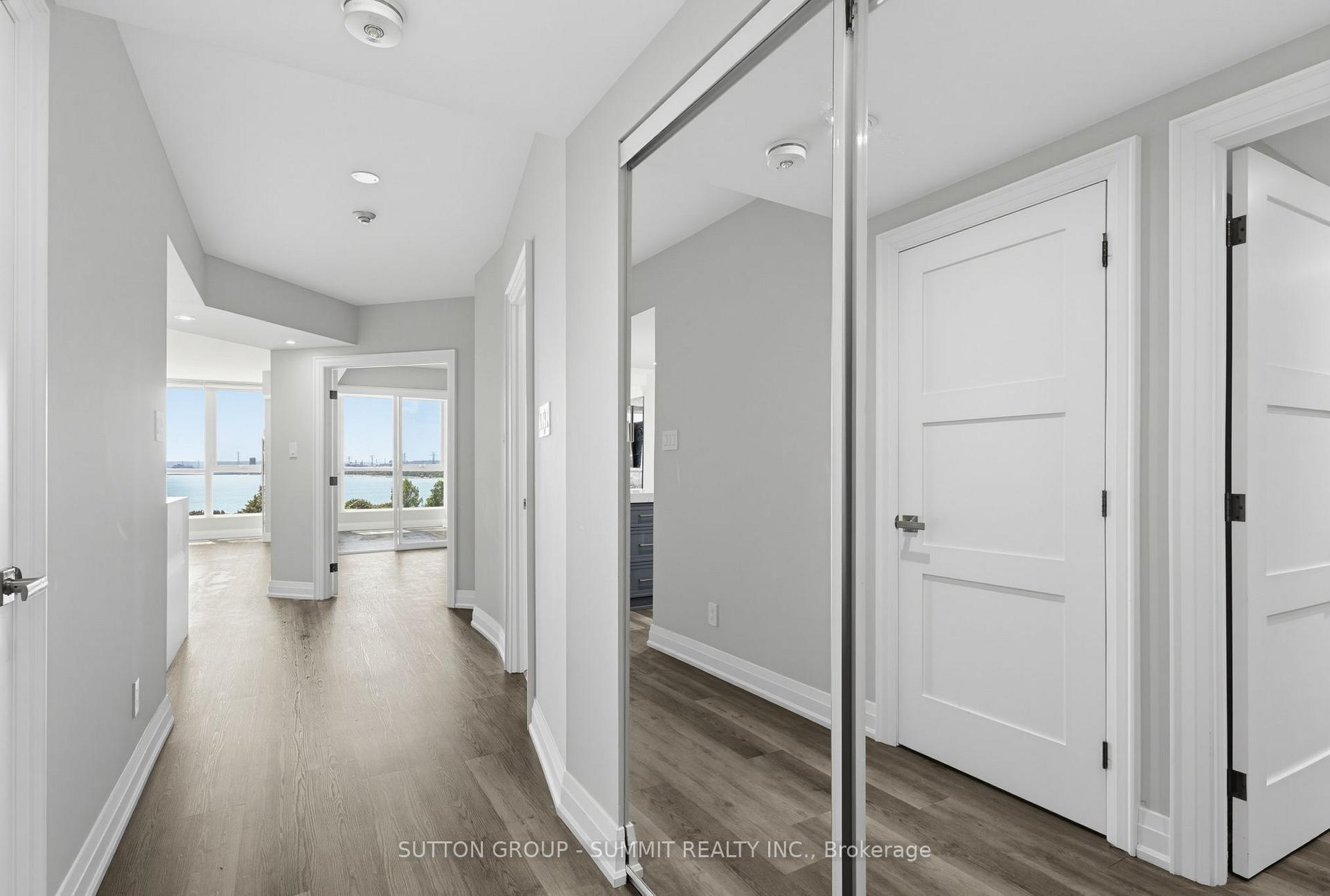 Photo 9 of Unit 602, 415 Locust Street, Burlington, Brant — HOMEH