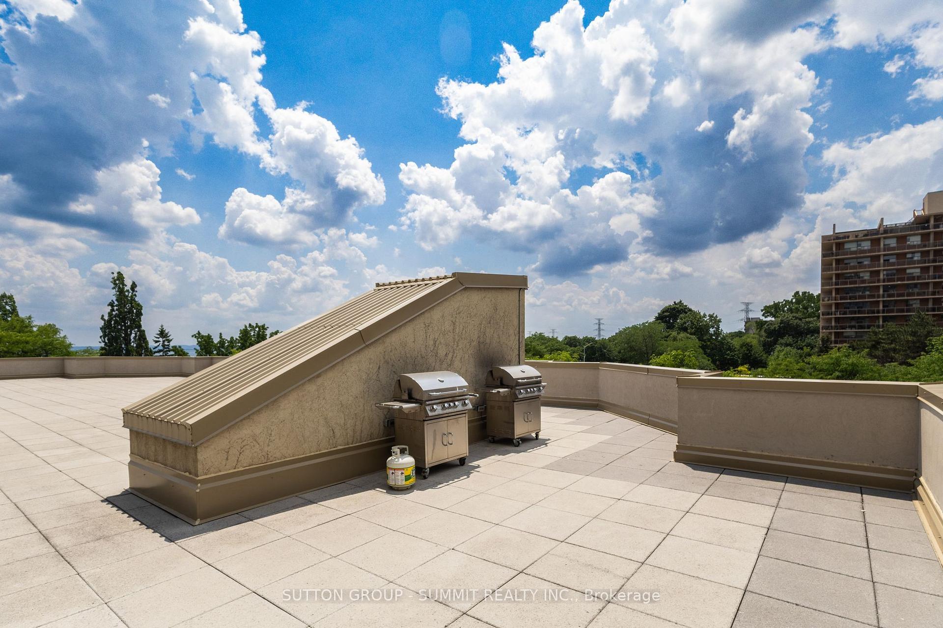 Photo 46 of Unit 602, 415 Locust Street, Burlington, Brant — HOMEH