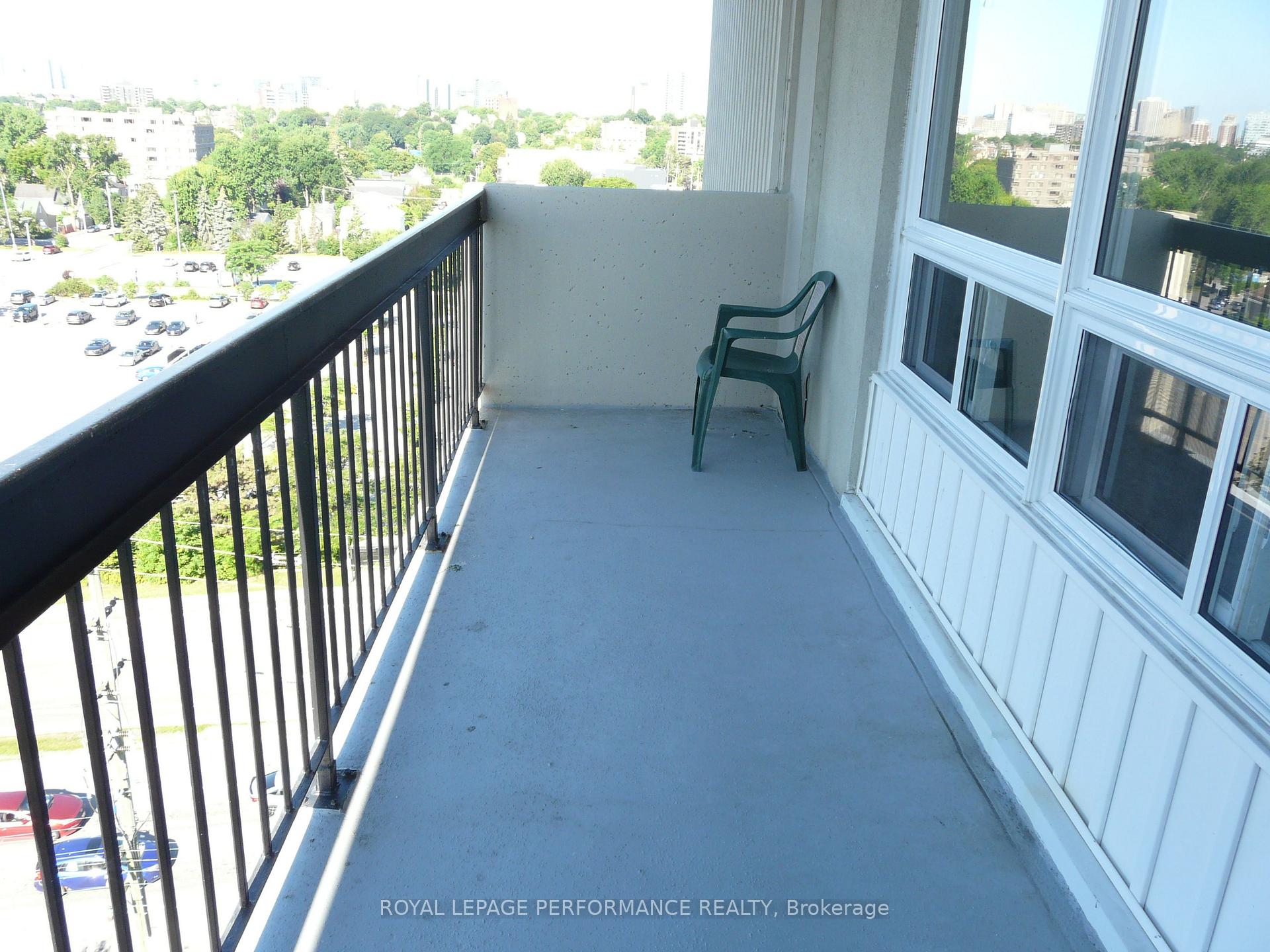 Photo 13 of Unit 907, 158A Mcarthur Avenue, Ottawa, Vanier — HOMEH