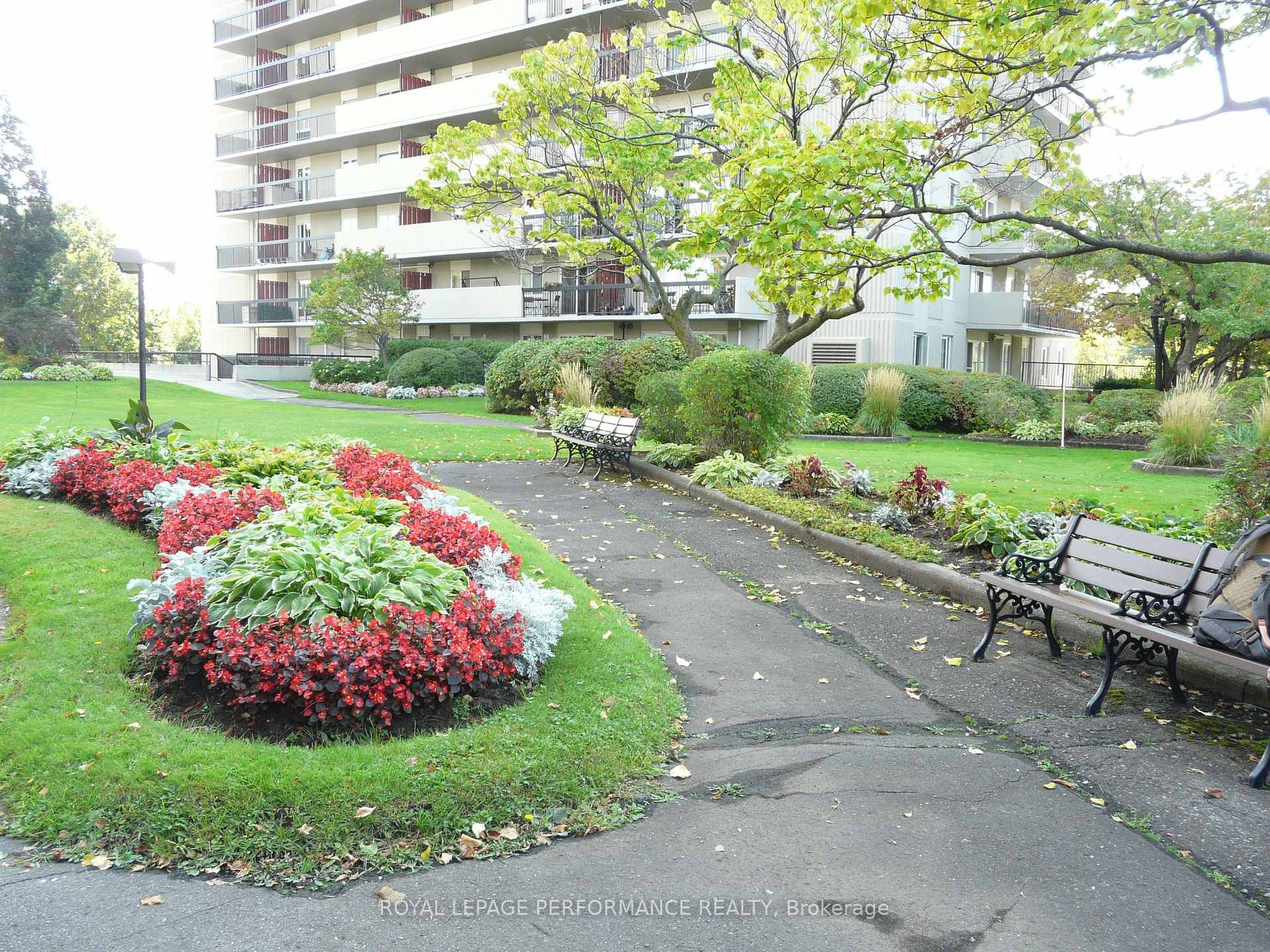 Photo 29 of Unit 907, 158A Mcarthur Avenue, Ottawa, Vanier — HOMEH