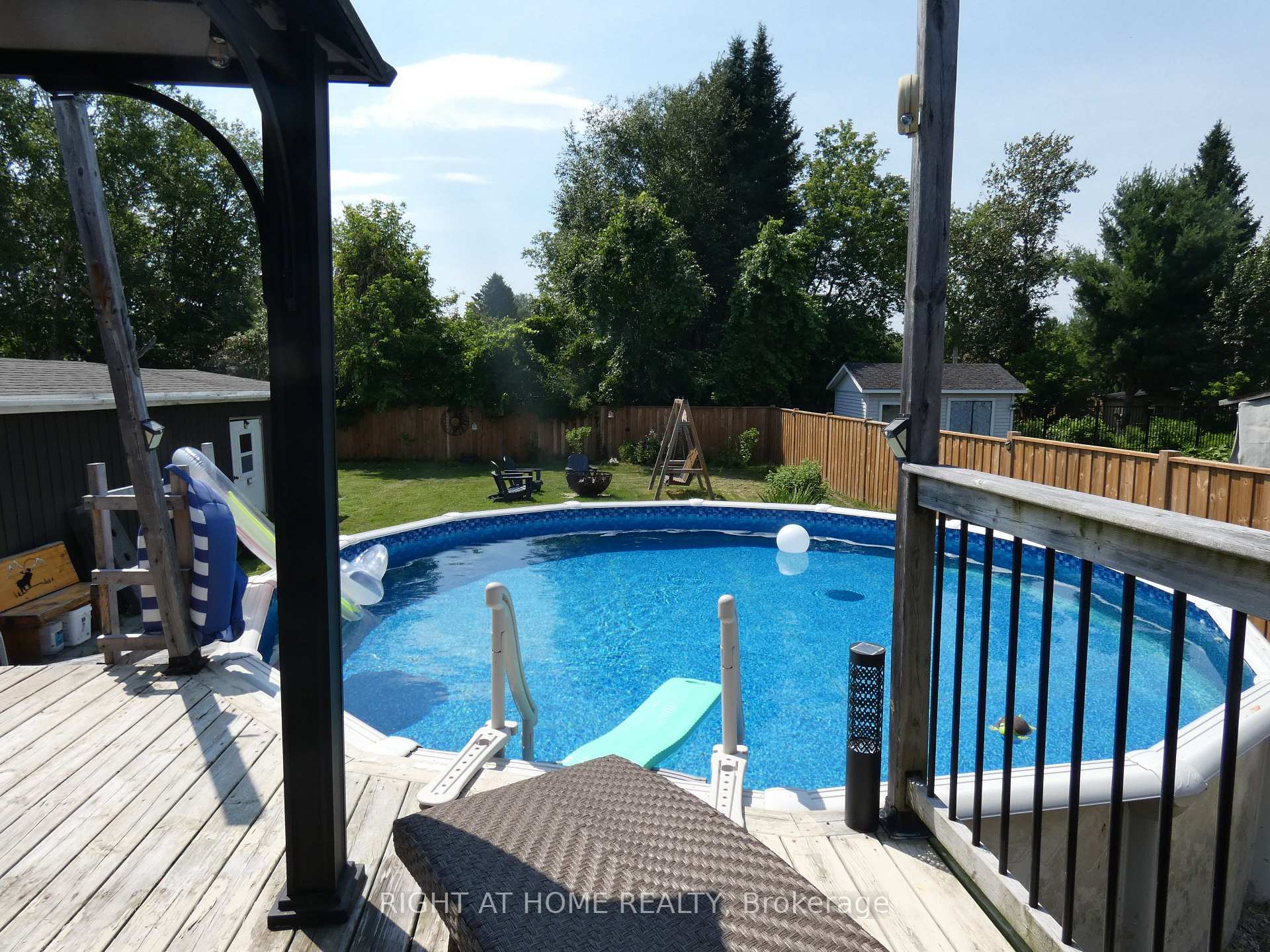 Photo 17 of 407 King Street, West Nipissing, Sturgeon Falls — HOMEH