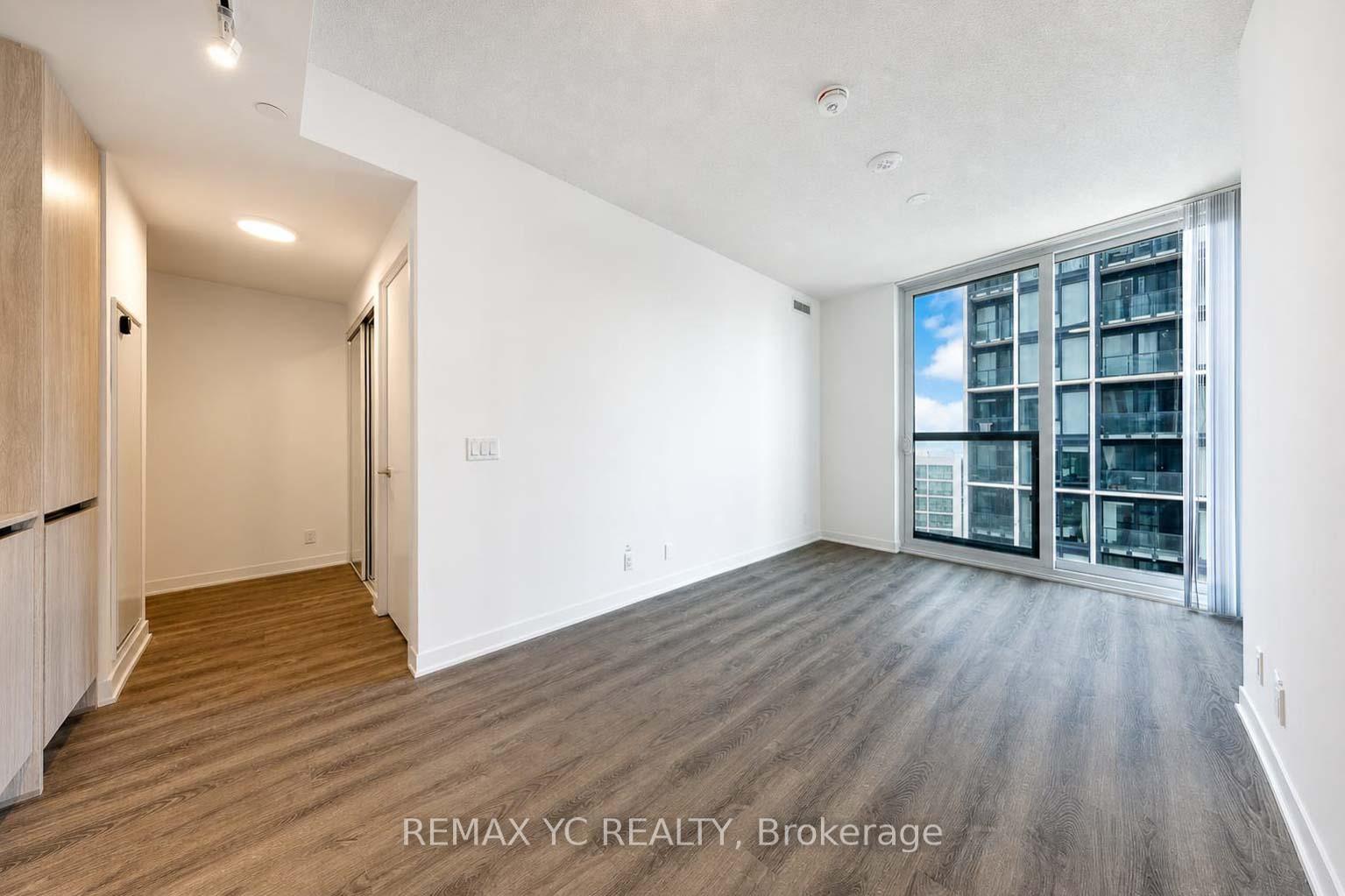 Photo 8 of Unit 2212, 180 Front Street E, Toronto, Moss Park — HOMEH