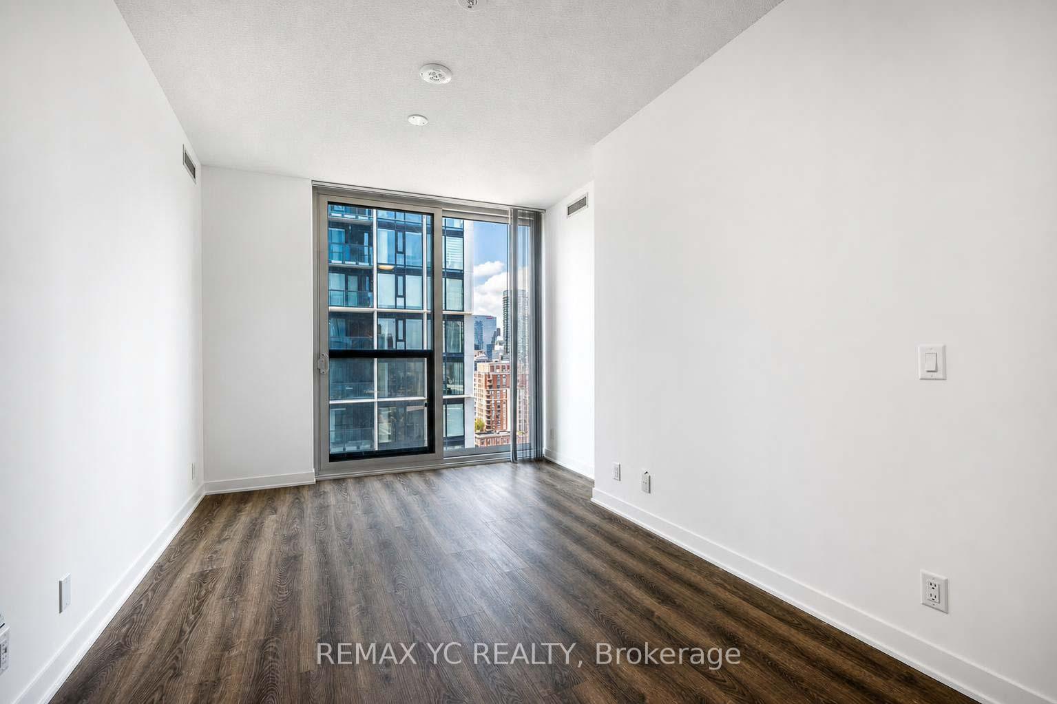 Photo 10 of Unit 2212, 180 Front Street E, Toronto, Moss Park — HOMEH