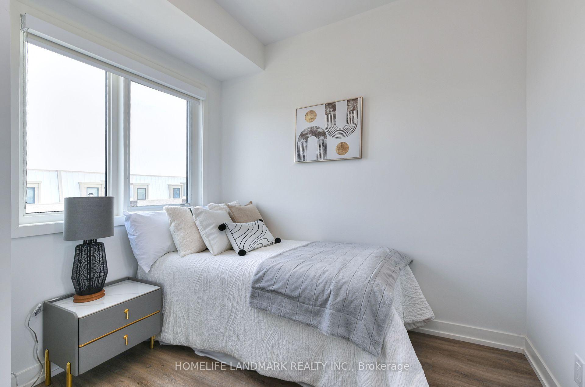 Photo 10 of 30 Case Ootes Drive, North York, Victoria Village — HOMEH
