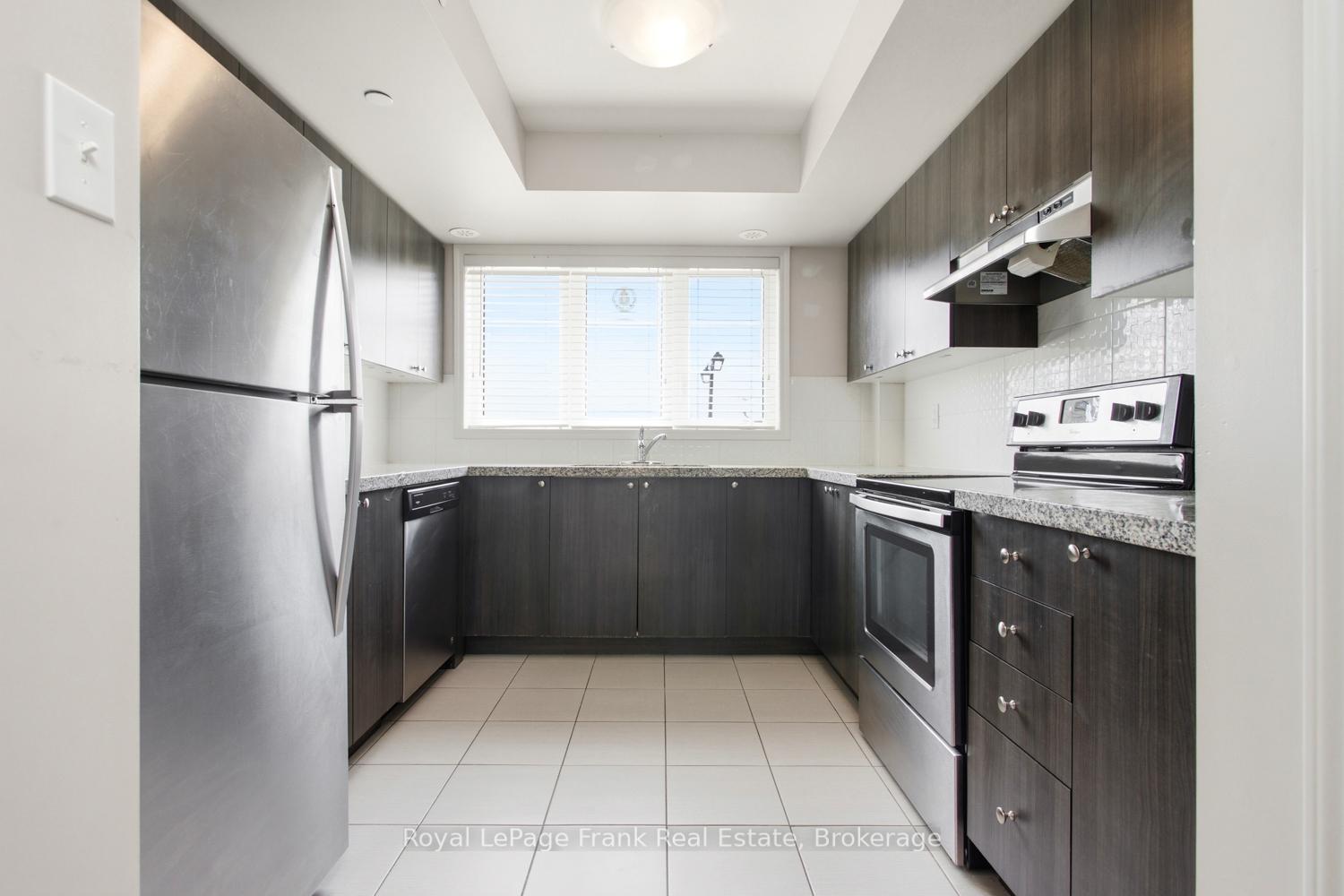 Photo 5 of 2292 Chevron Prince Path, Oshawa, Windfields — HOMEH