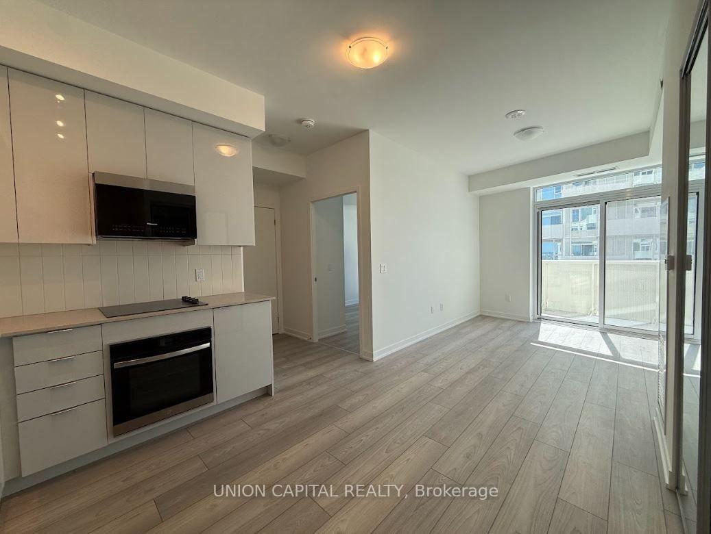 Photo 7 of Unit 1701, 474 Caldari Road, Vaughan, Concord — HOMEH