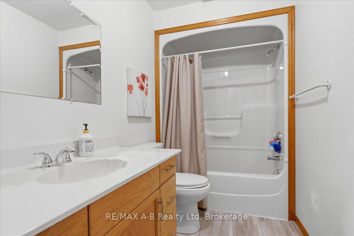 Photo 31 of 5148 103 (Wilmot Easthope) Road, Perth East, North Easthope — HOMEH