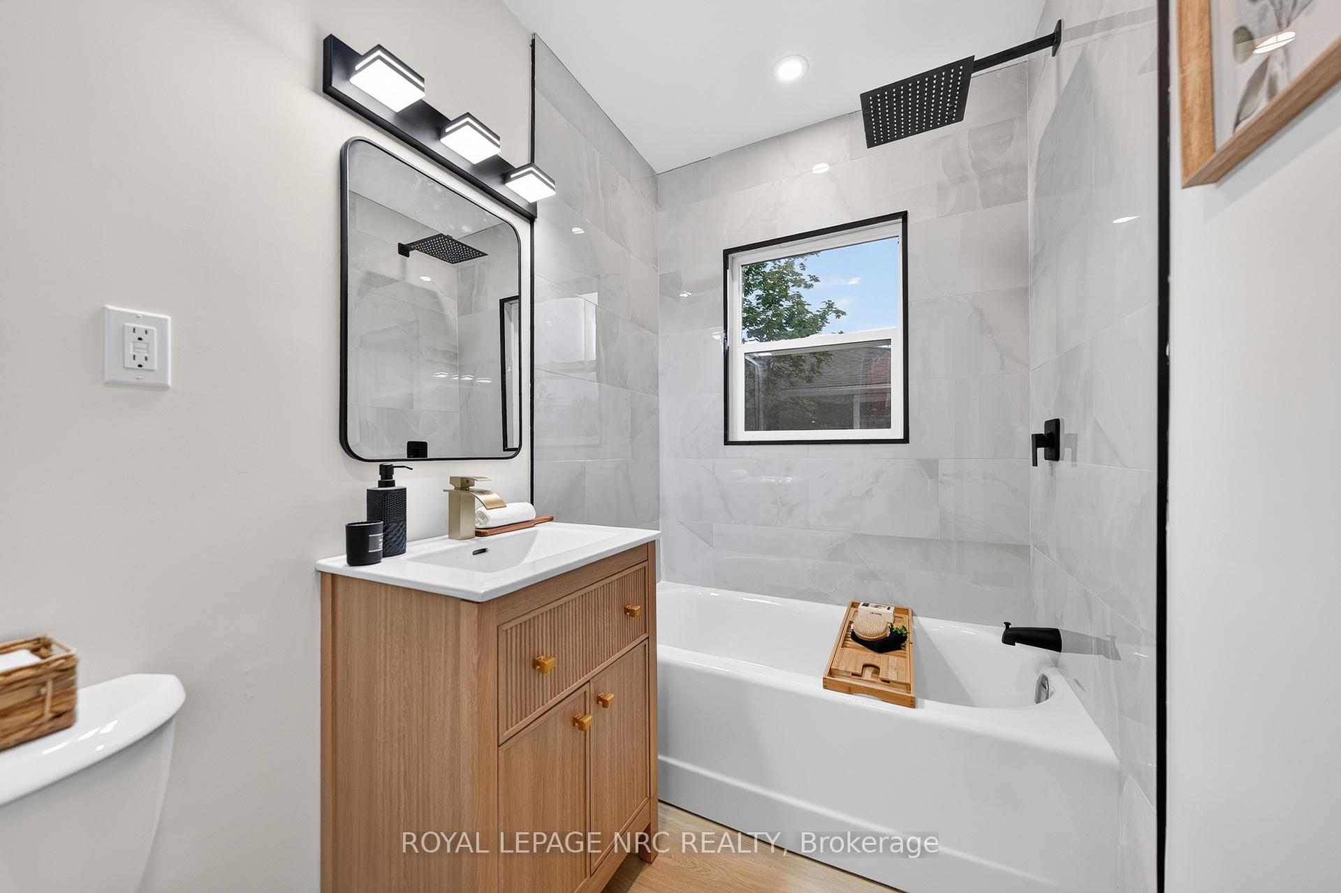 Photo 26 of 70 Richmond Street, Thorold, Thorold Downtown — HOMEH