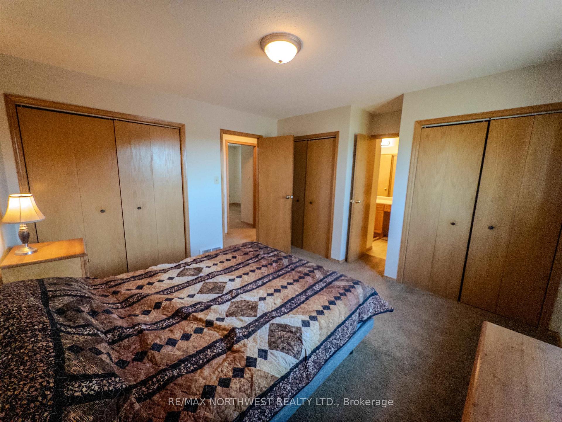 Photo 19 of 527 Second Street South, Kenora, Central — HOMEH