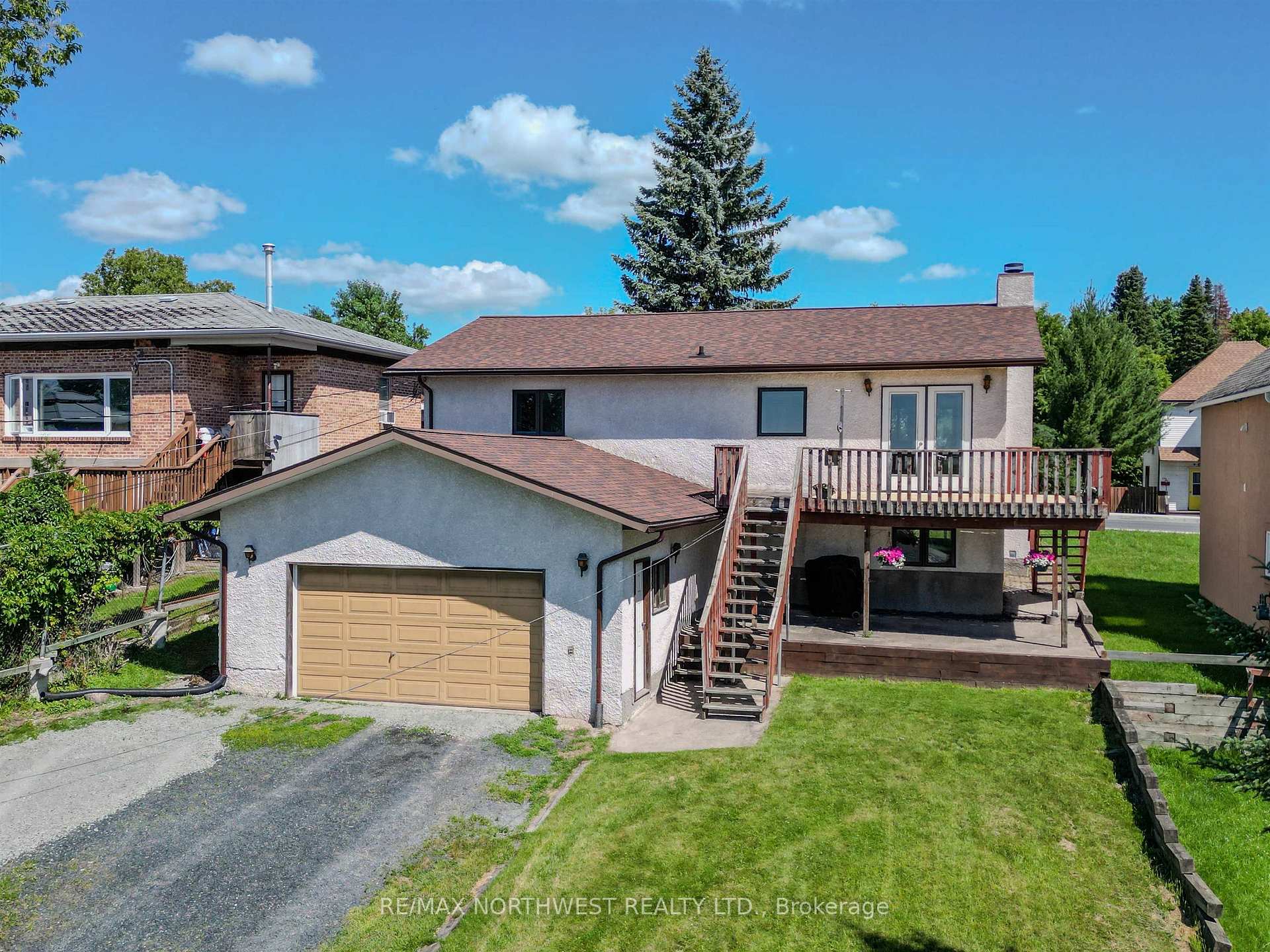 Photo 39 of 527 Second Street South, Kenora, Central — HOMEH