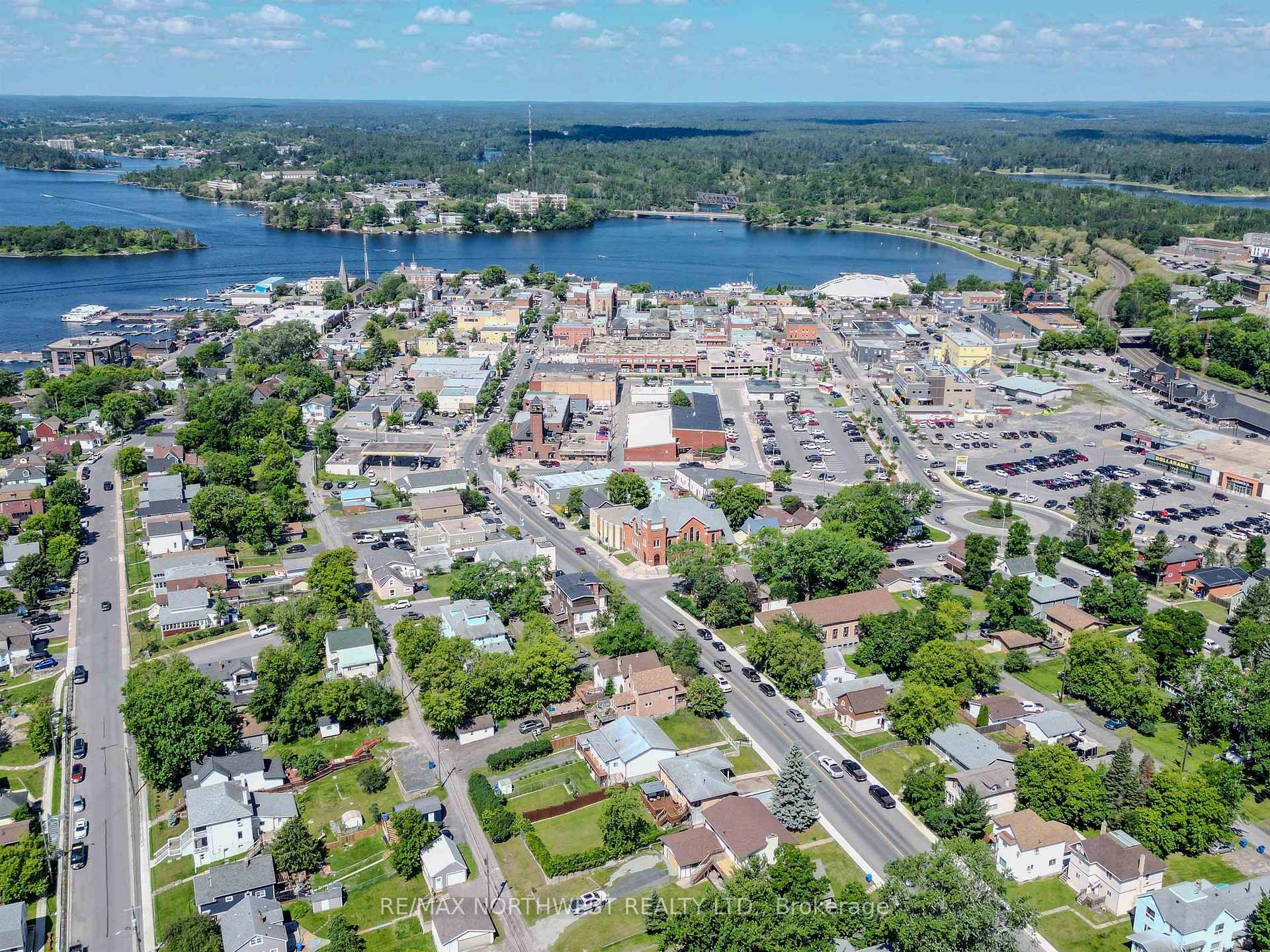 Photo 43 of 527 Second Street South, Kenora, Central — HOMEH