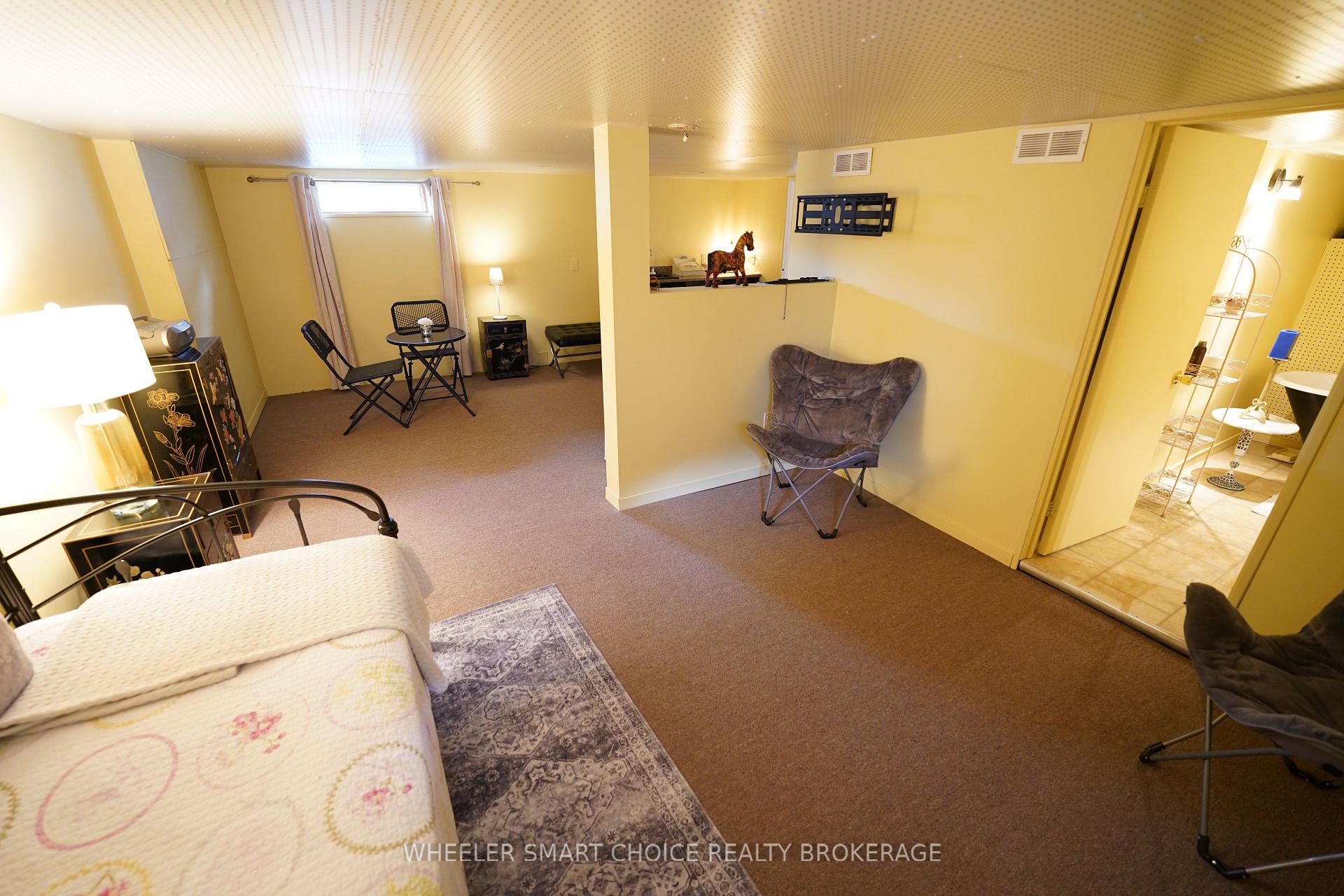 Photo 40 of 543 Fifth Street E, Cornwall, Cornwall — HOMEH