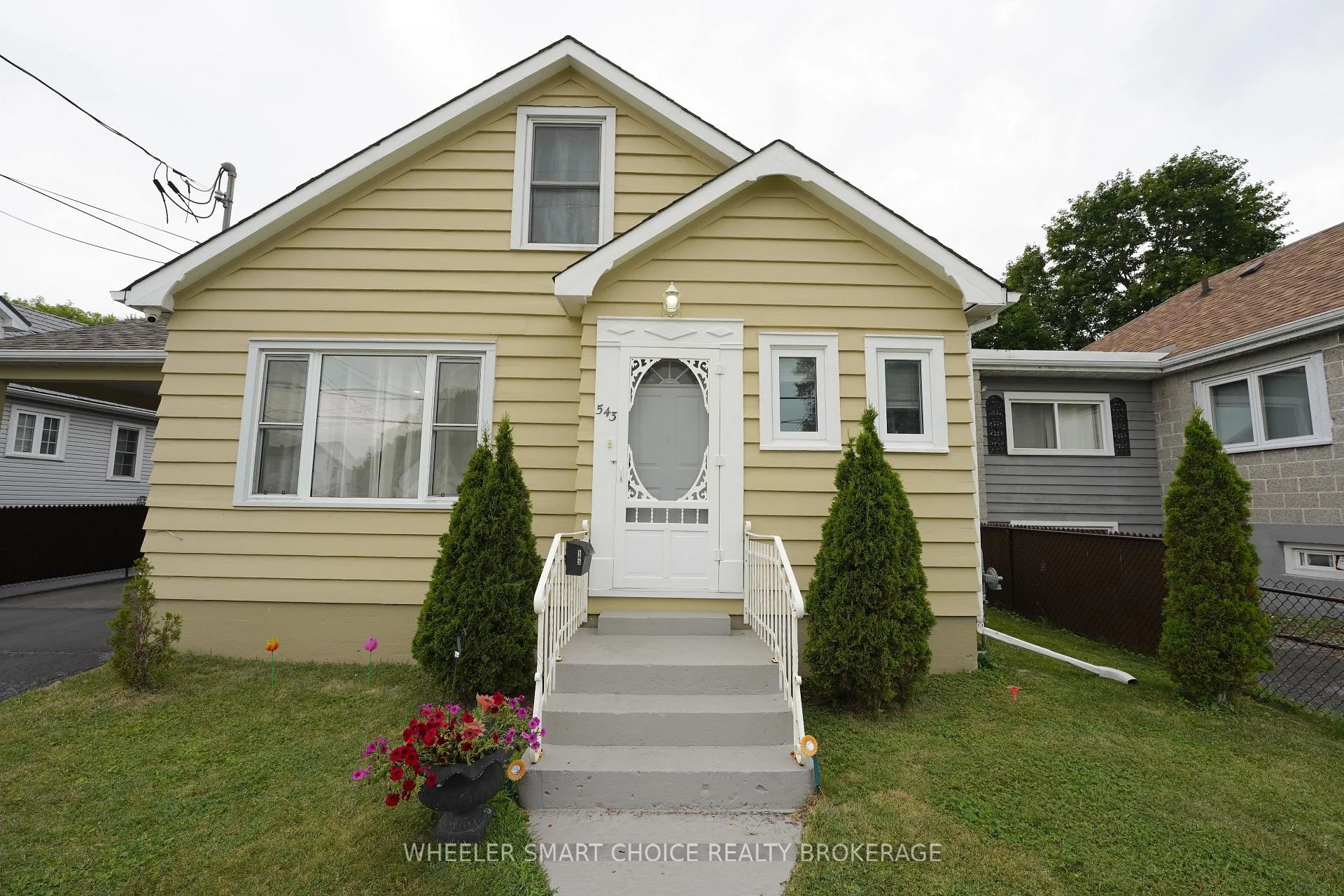 Photo 5 of 543 Fifth Street E, Cornwall, Cornwall — HOMEH