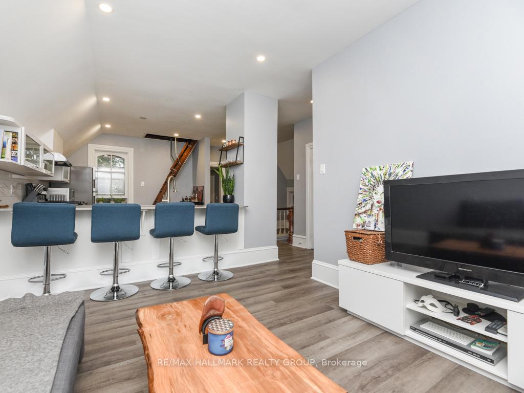 Photo 7 of 419 Besserer Street, Ottawa, Sandy Hill — HOMEH