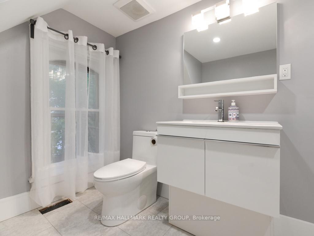 Photo 12 of 419 Besserer Street, Ottawa, Sandy Hill — HOMEH