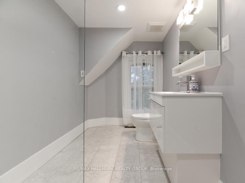 Photo 14 of 419 Besserer Street, Ottawa, Sandy Hill — HOMEH