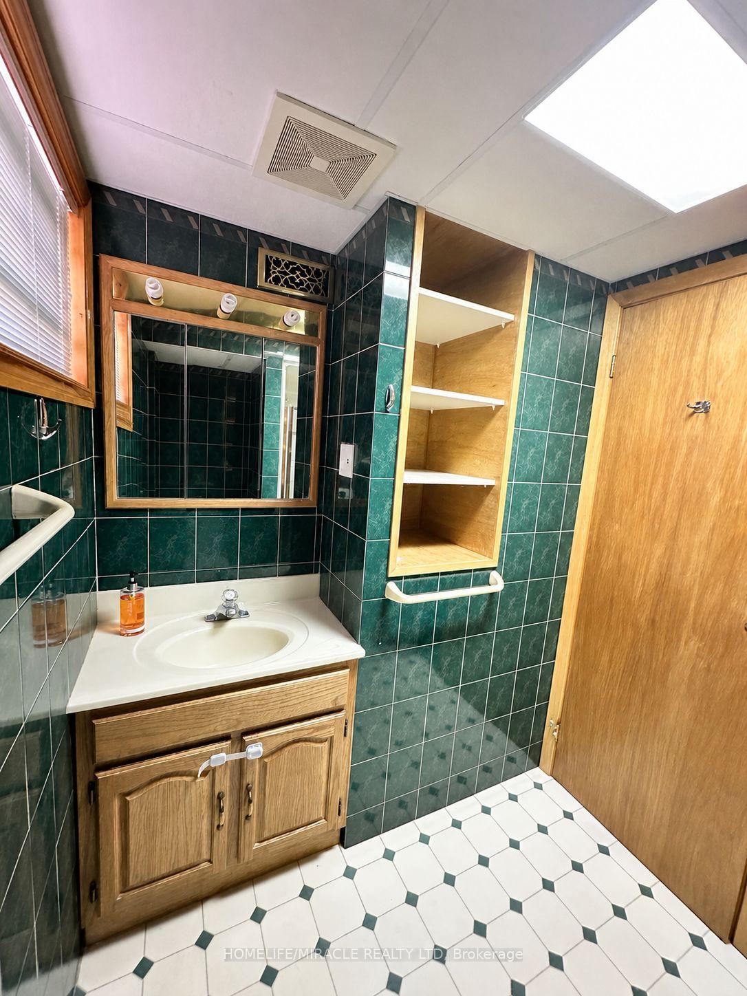 Photo 12 of Unit BSMT, 568 Greenbrook Drive, Kitchener, Forest Hill — HOMEH