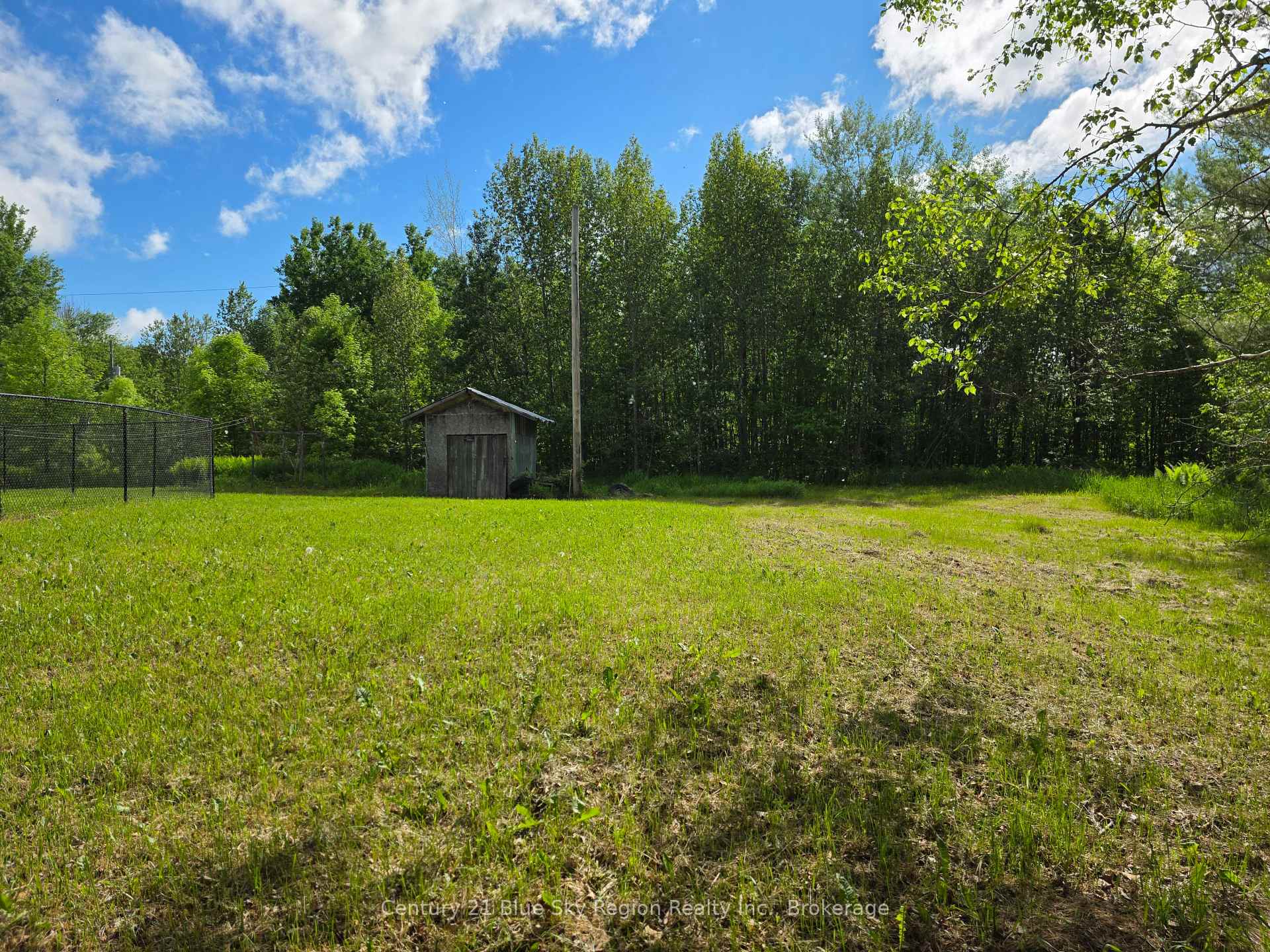 Photo 5 of 20 Stevens Road, West Nipissing, Sturgeon Falls — HOMEH