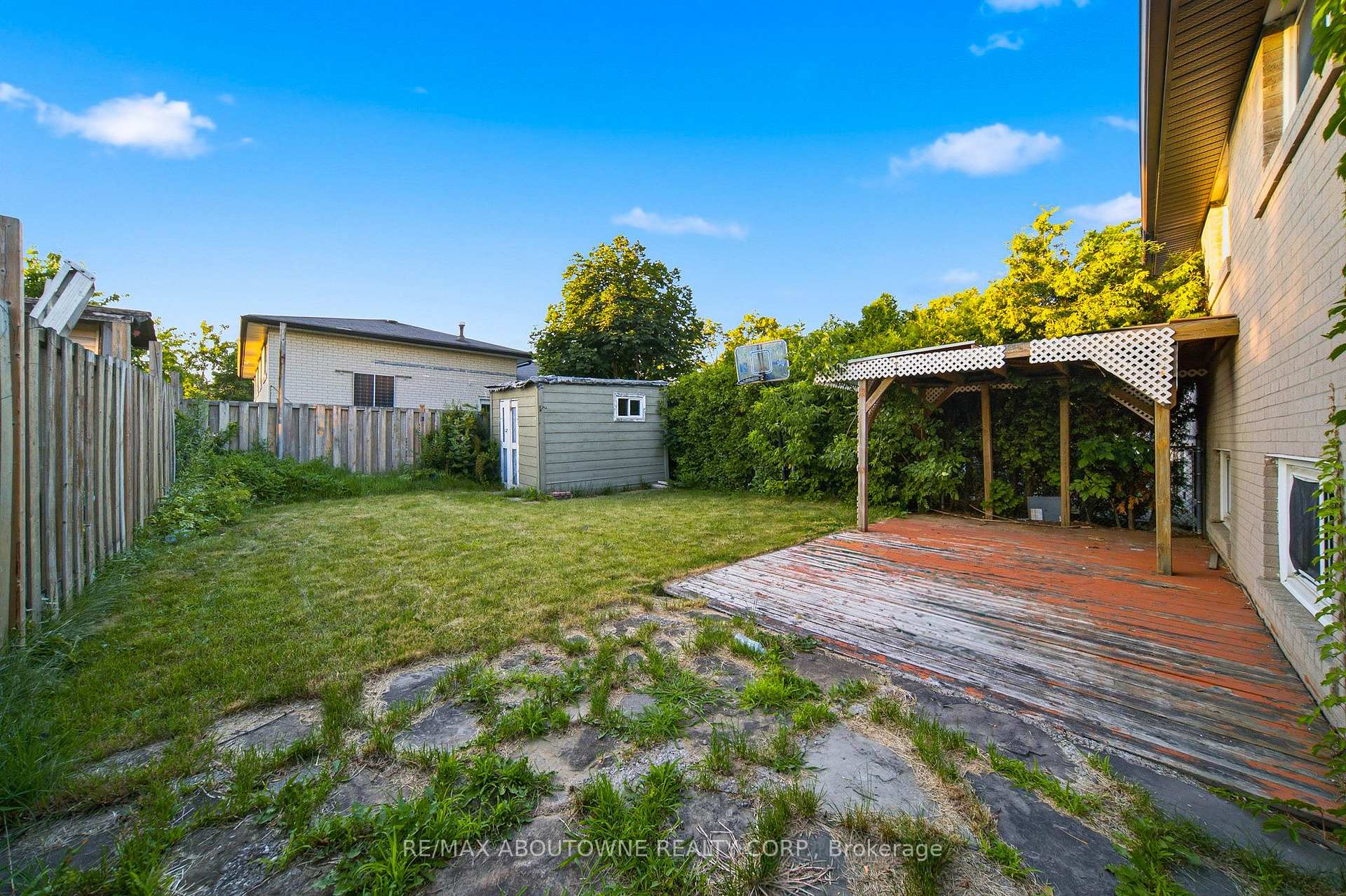 Photo 24 of 34 Seaborn Road, Brampton, Madoc — HOMEH