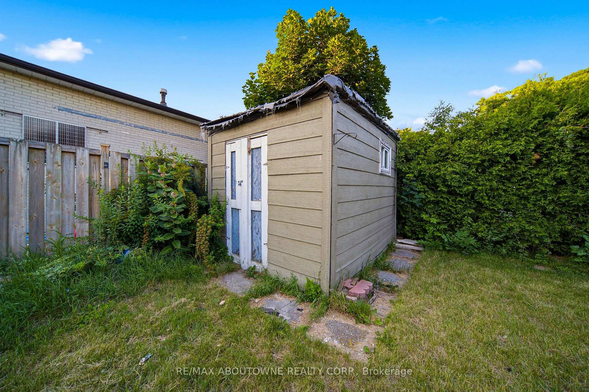 Photo 27 of 34 Seaborn Road, Brampton, Madoc — HOMEH