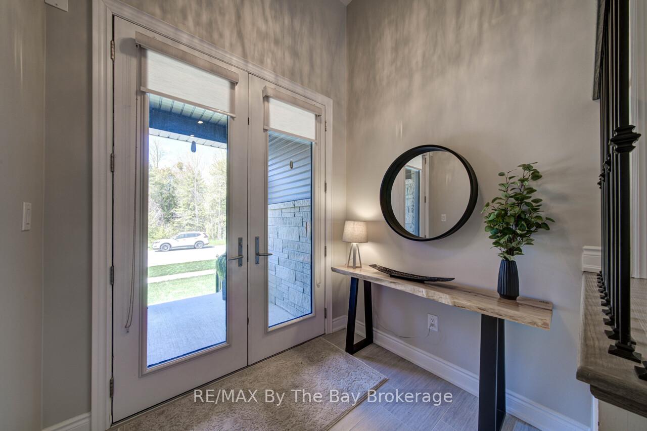 Photo 4 of 194 Mapleside Drive, Wasaga Beach — HOMEH