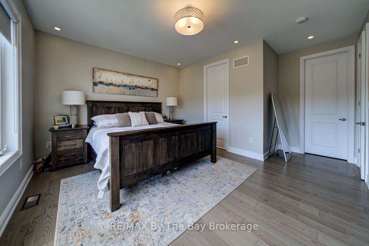 Photo 21 of 194 Mapleside Drive, Wasaga Beach — HOMEH
