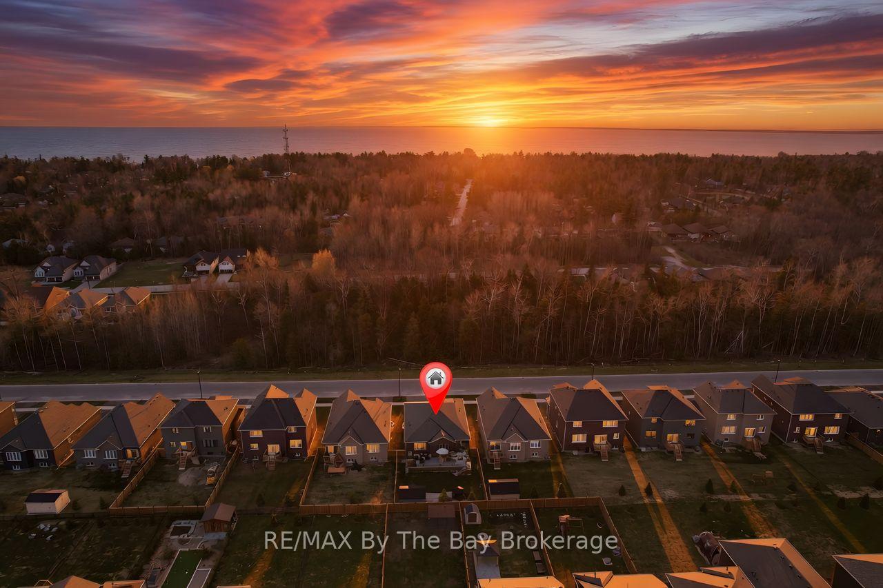 Photo 42 of 194 Mapleside Drive, Wasaga Beach — HOMEH