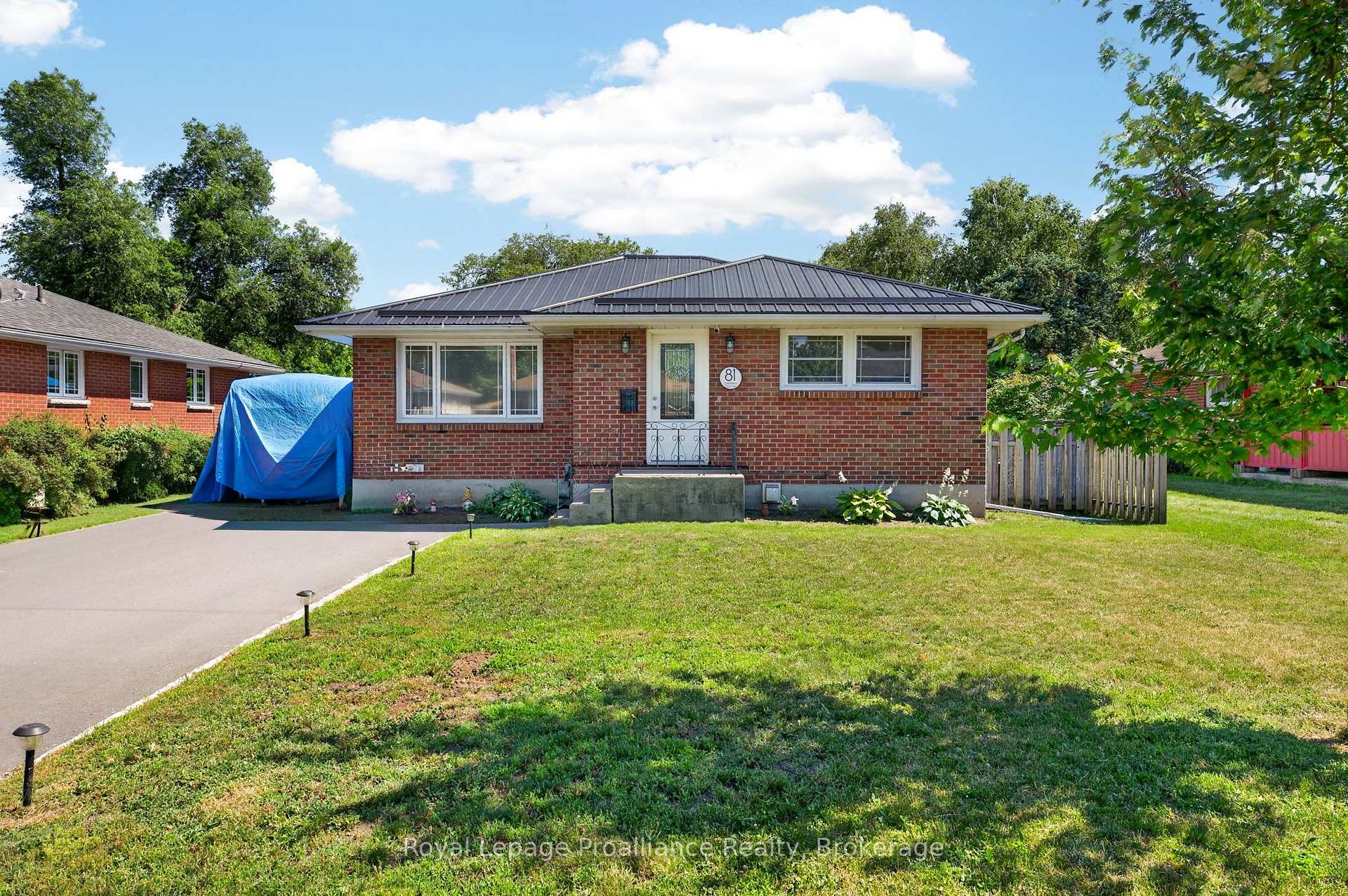Photo 1 of 81 Crestview Avenue, Belleville, Belleville Ward — HOMEH
