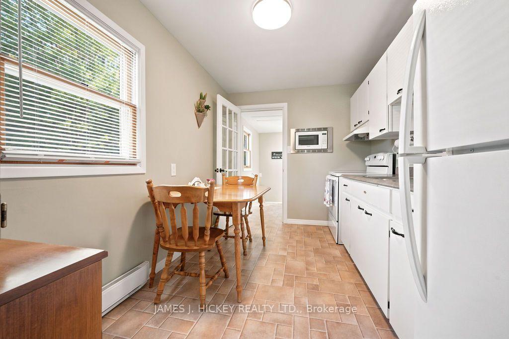 Photo 8 of 15 Summit Street, Deep River, Deep River — HOMEH