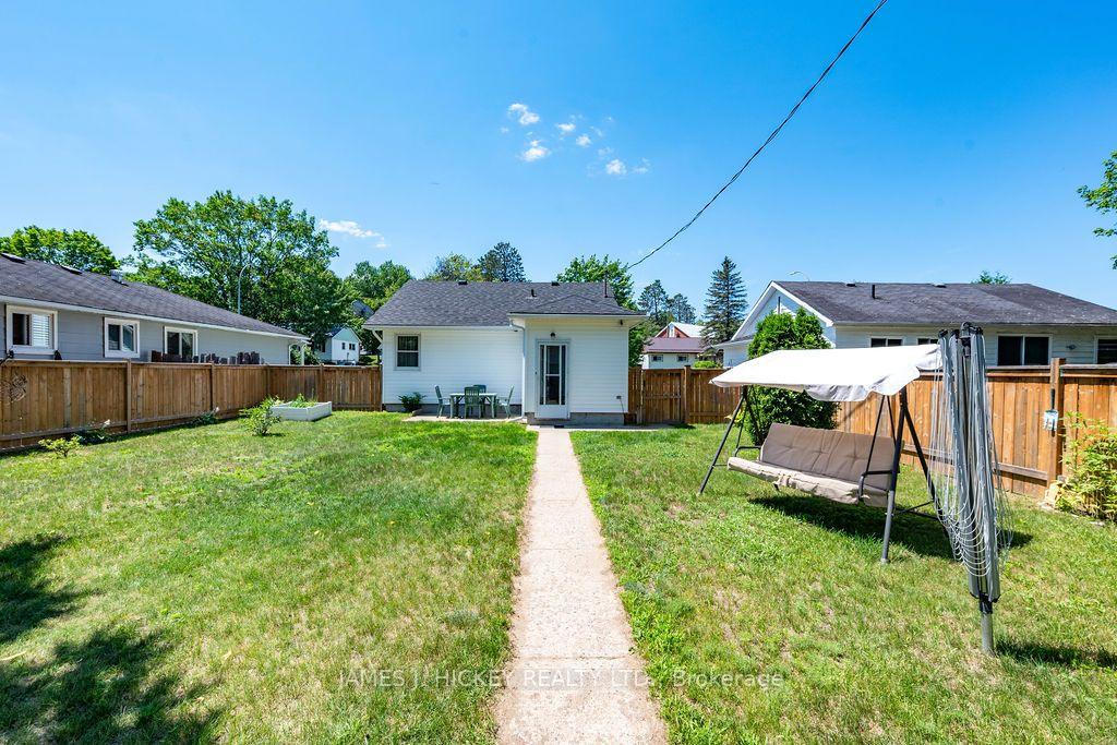 Photo 41 of 15 Summit Street, Deep River, Deep River — HOMEH