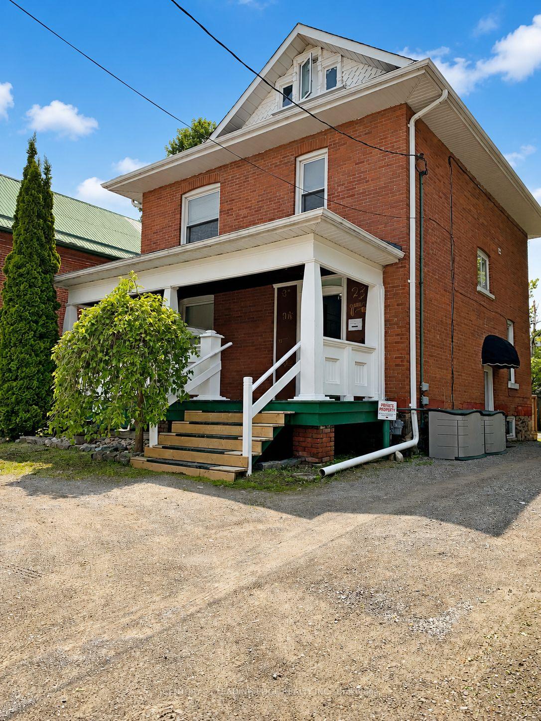 Photo 2 of 23 Queen Street, Kawartha Lakes, Lindsay — HOMEH