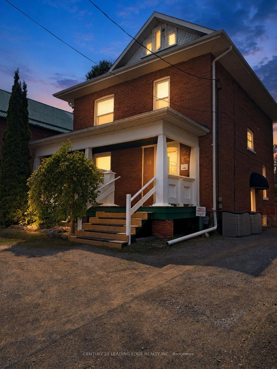 Photo 8 of 23 Queen Street, Kawartha Lakes, Lindsay — HOMEH