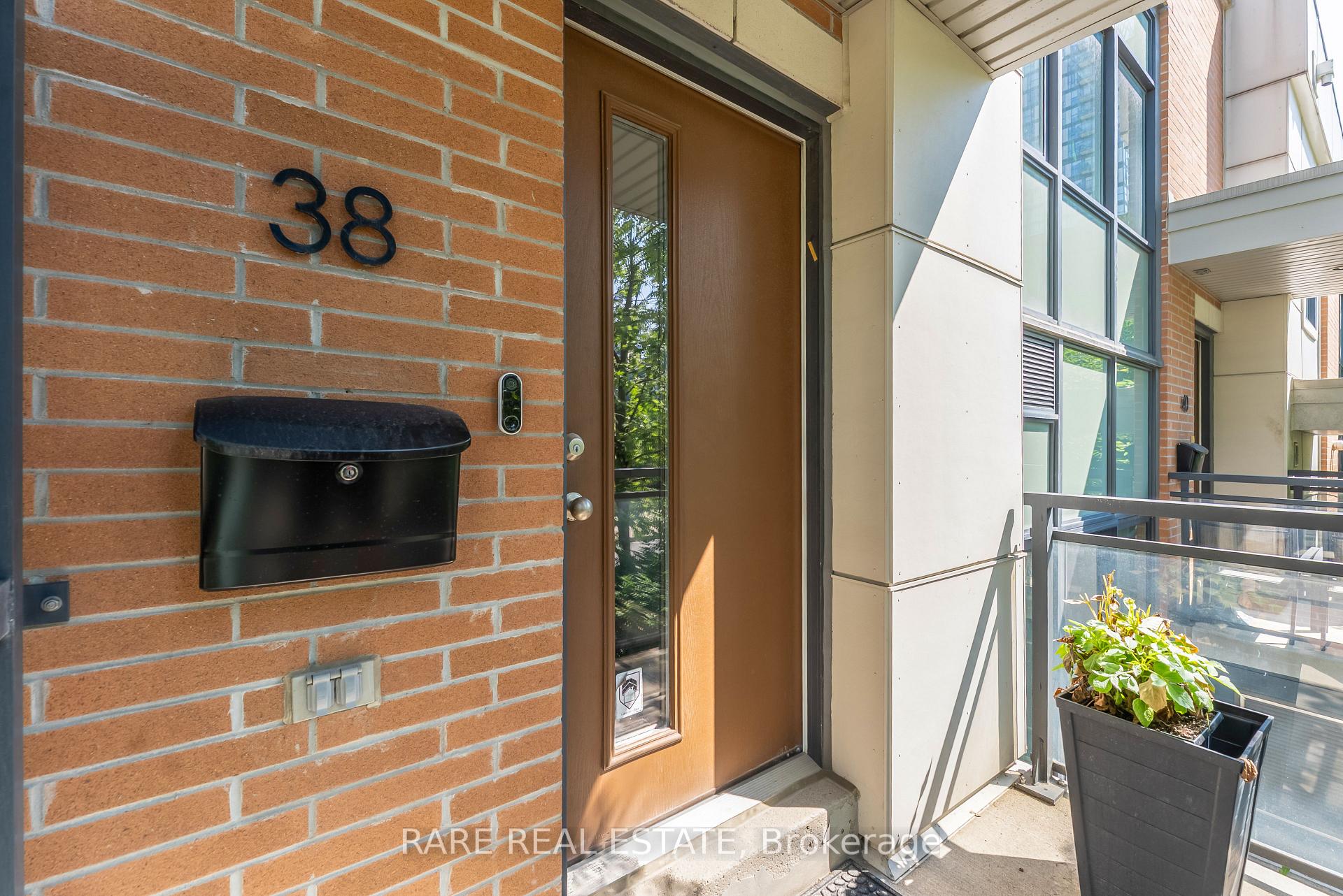 Photo 23 of 38 Cole Street, Toronto, Regent Park — HOMEH