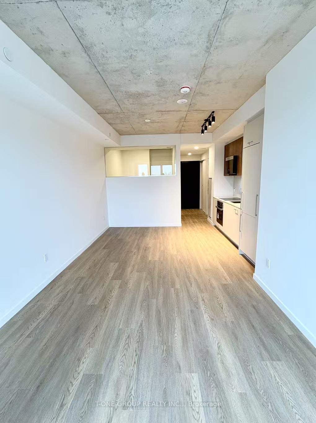 Photo 9 of Unit 619, 689 The Queensway, Etobicoke, Stonegate-Queensway — HOMEH
