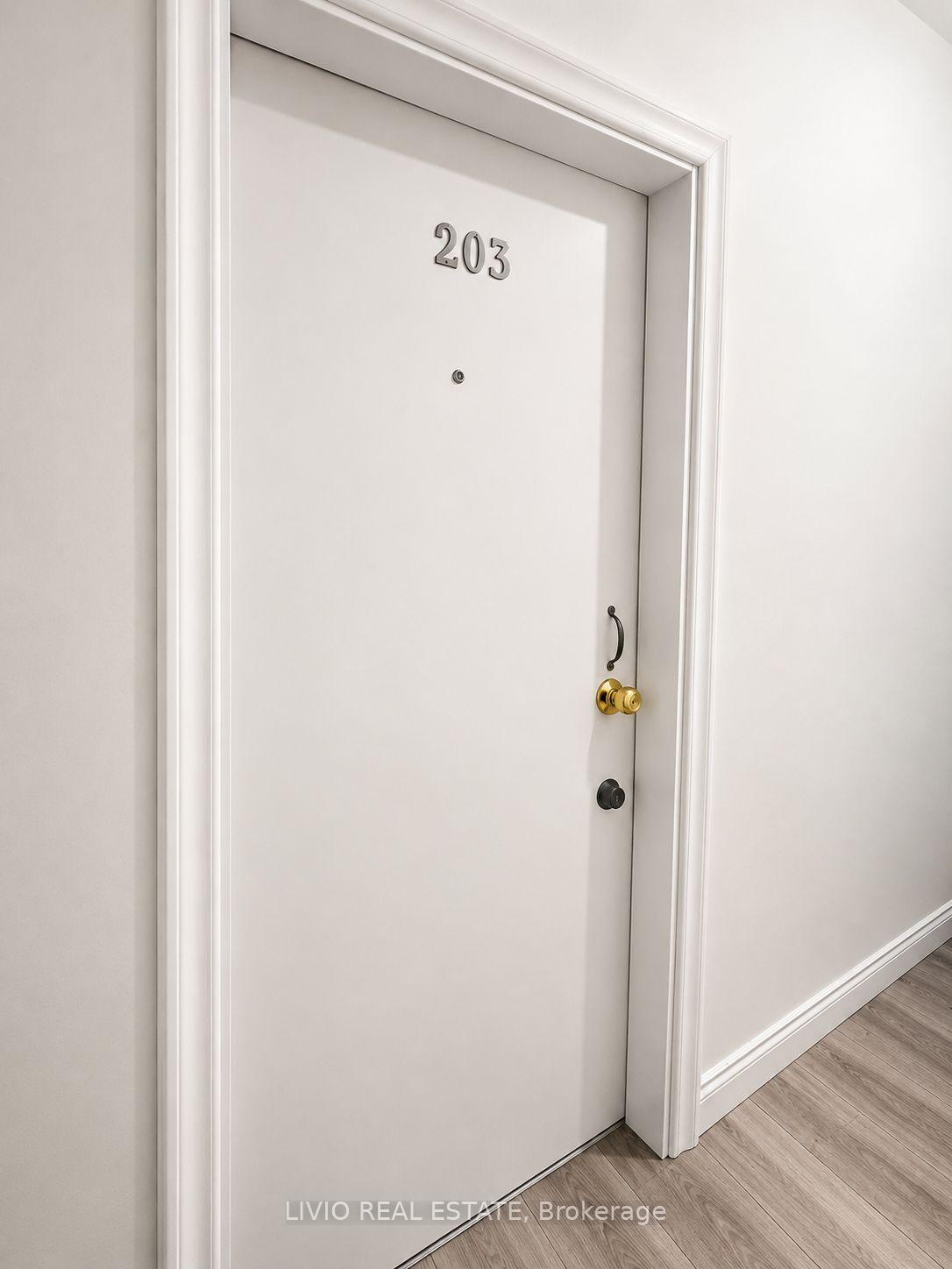 Photo 1 of 2967 St. Clair Avenue E, Toronto, O'Connor-Parkview — HOMEH