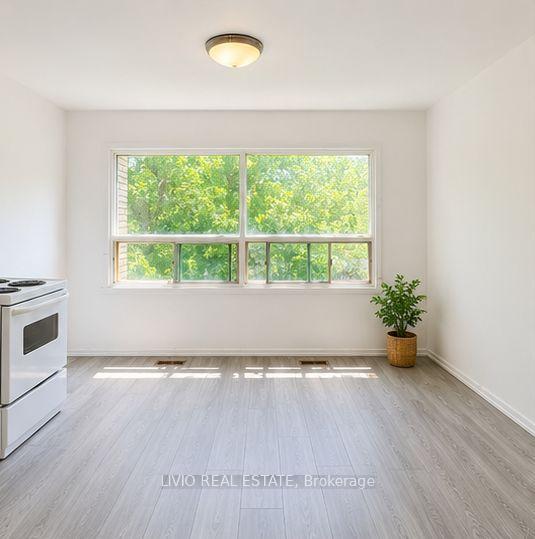 Photo 3 of 2967 St. Clair Avenue E, Toronto, O'Connor-Parkview — HOMEH