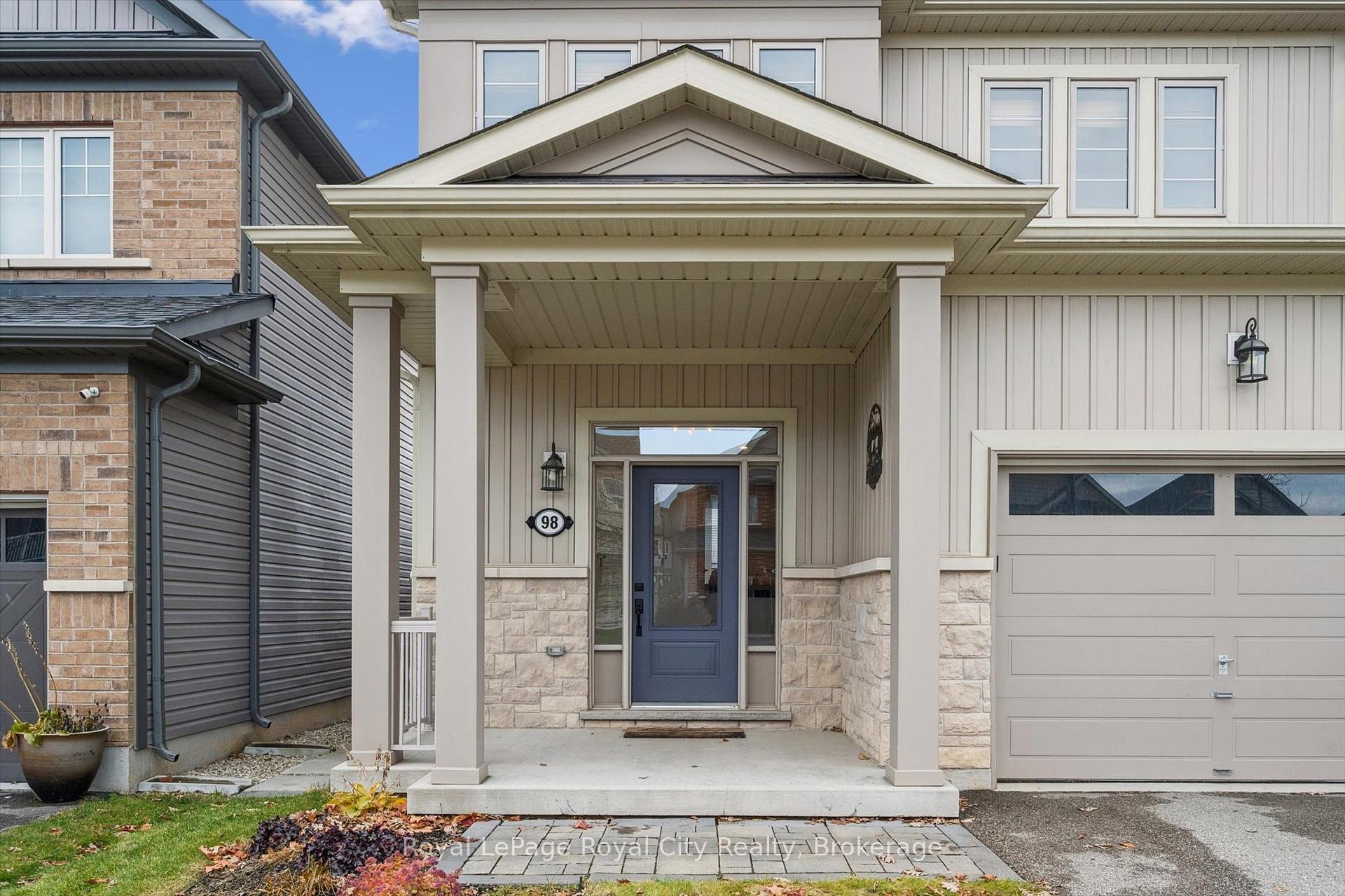 Photo 2 of 98 Kay Crescent, Centre Wellington, Fergus — HOMEH