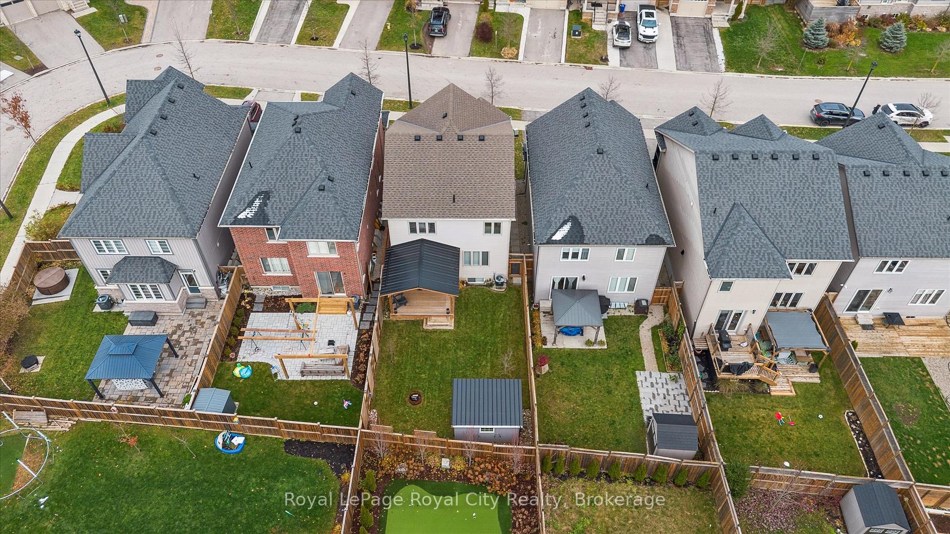 Photo 34 of 98 Kay Crescent, Centre Wellington, Fergus — HOMEH