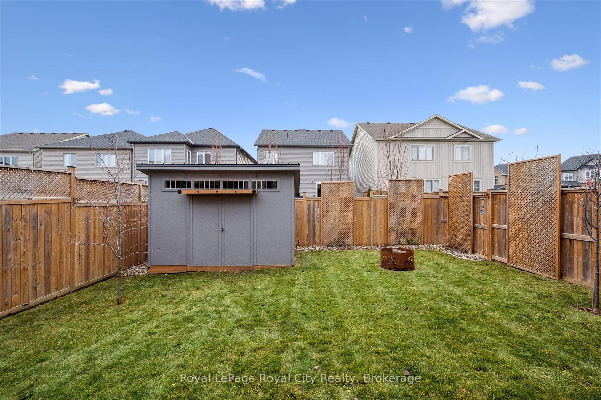 Photo 37 of 98 Kay Crescent, Centre Wellington, Fergus — HOMEH
