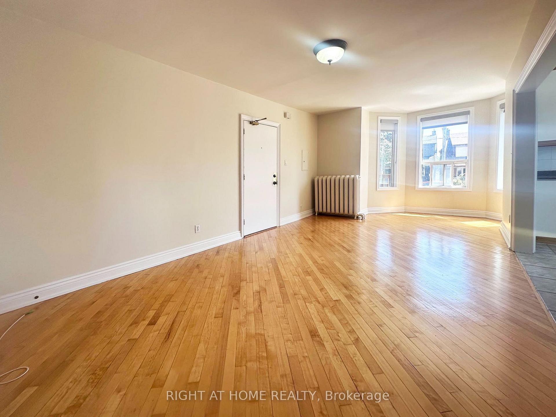 Photo 3 of Unit 101, 1960 Davenport Road, Toronto, Weston-Pellam Park — HOMEH