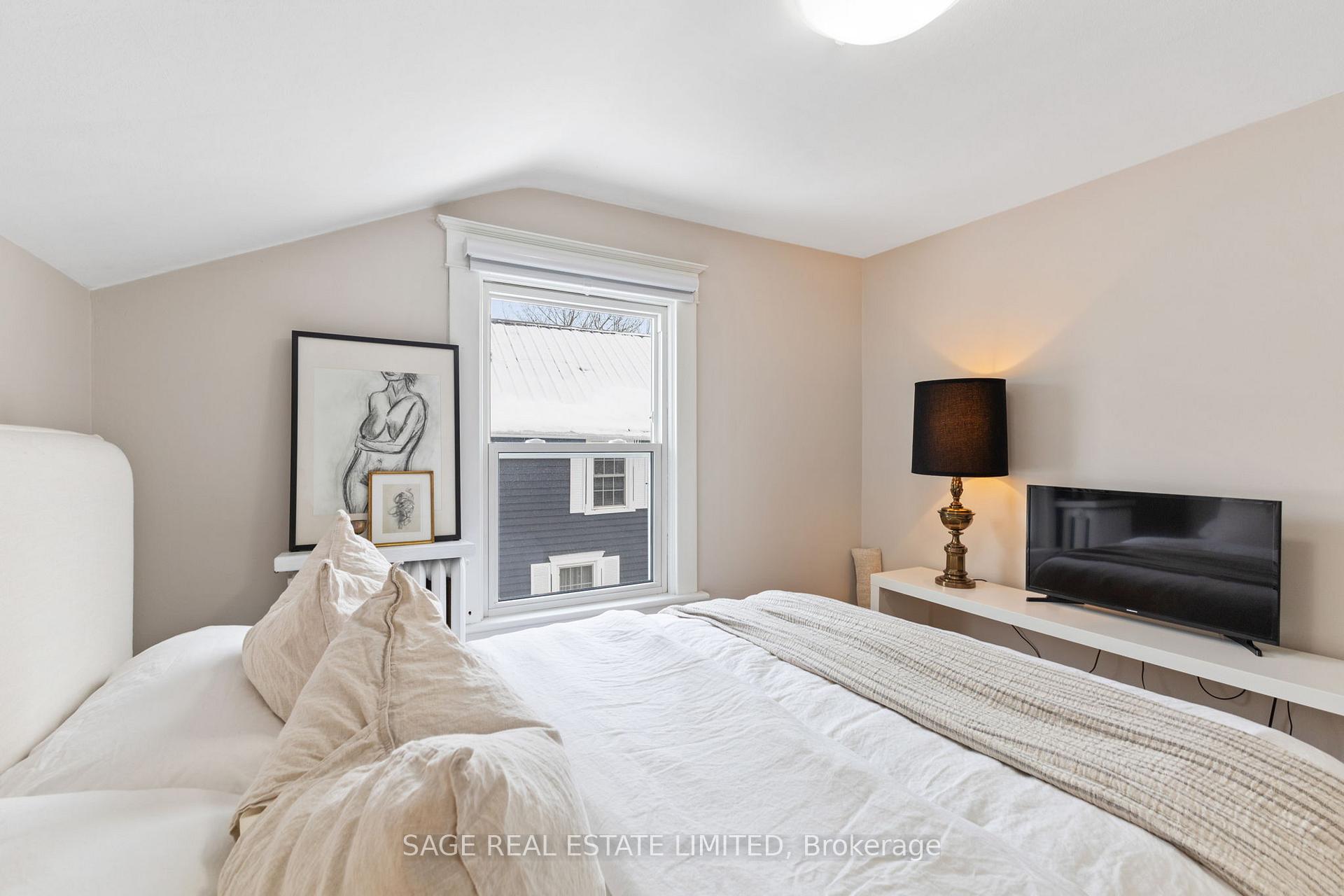 Photo 35 of 40 Main Street, St. Catharines, Port Dalhousie — HOMEH