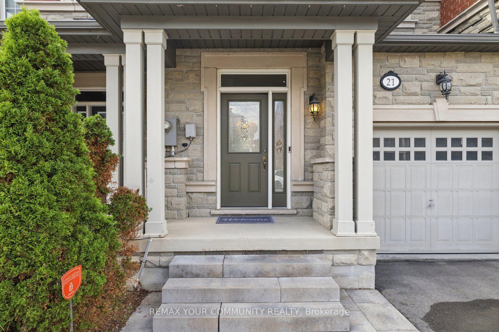 Photo 3 of 21 Warbler Avenue, Vaughan, Patterson — HOMEH