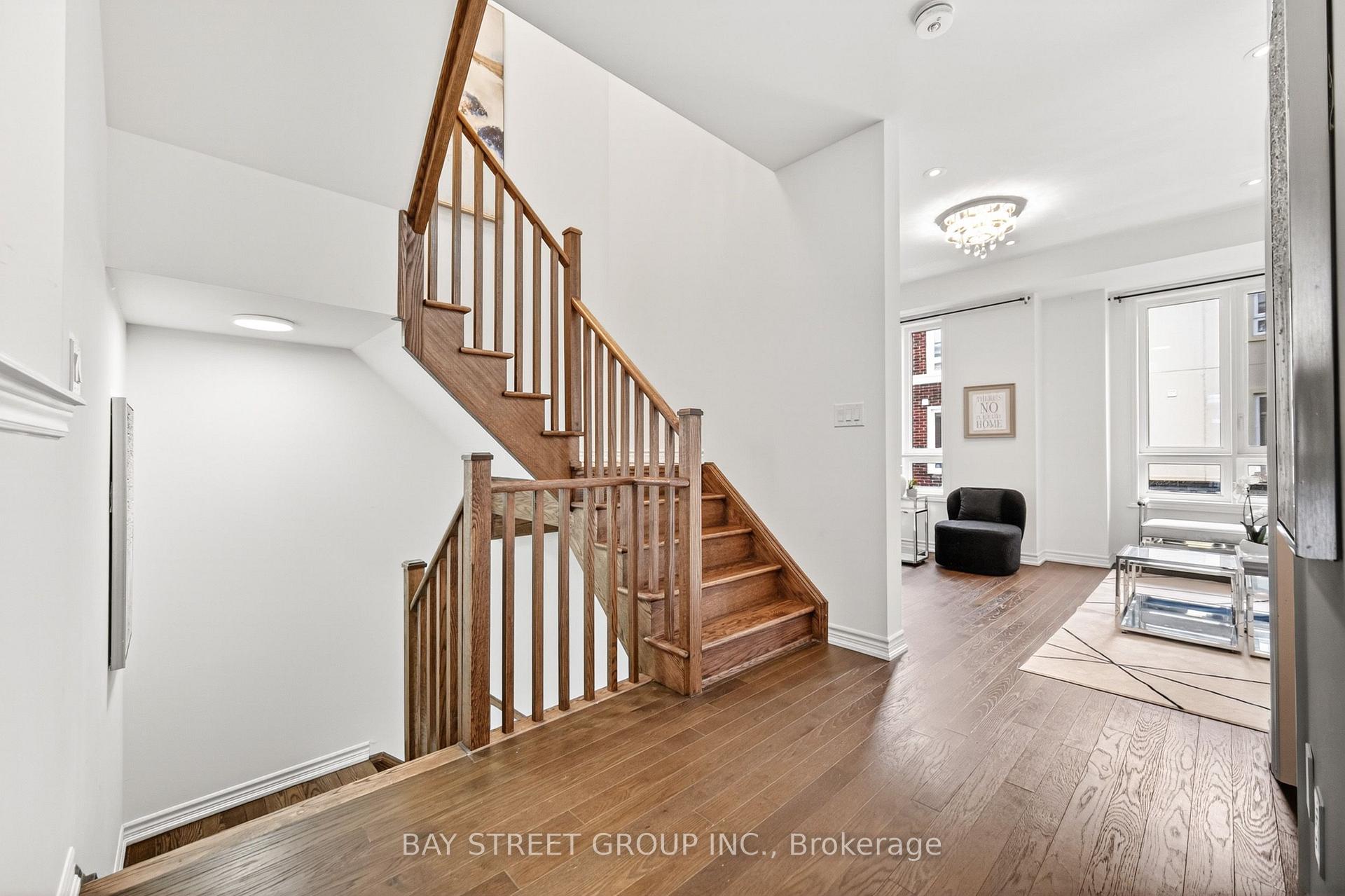 Photo 8 of 66 Massachusetts Lane, Markham, Wismer — HOMEH