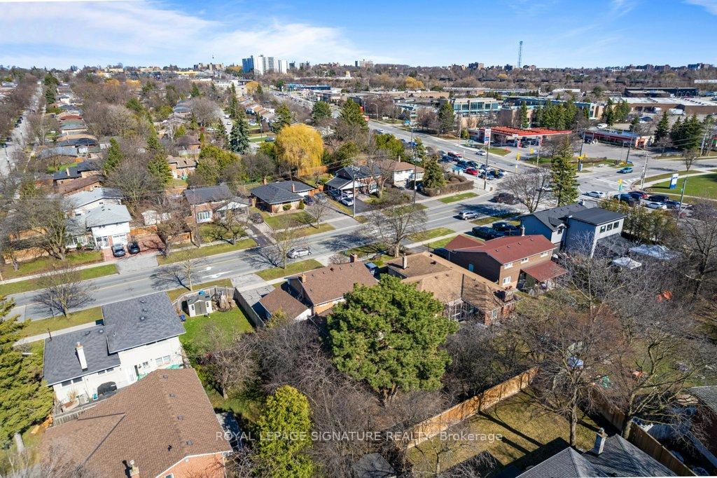 Photo 43 of 8 Underhill Drive, North York, Parkwoods-Donalda — HOMEH
